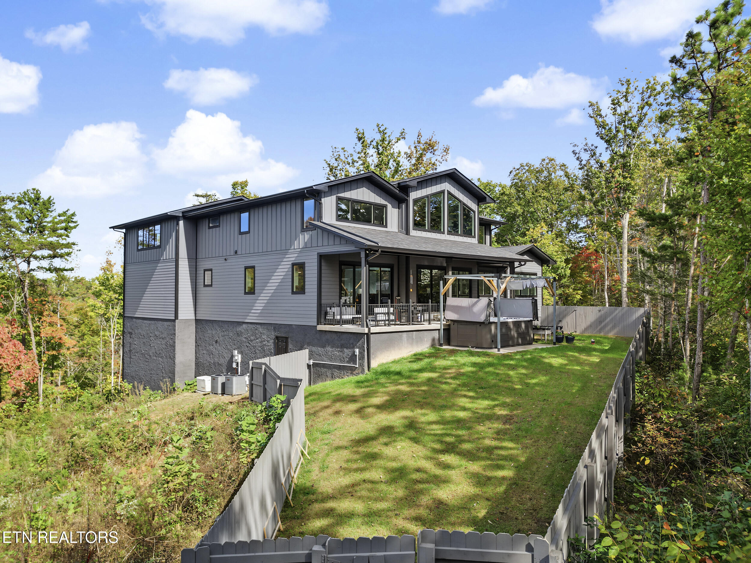 1182 Johns Branch Road Gatlinburg TN 37738