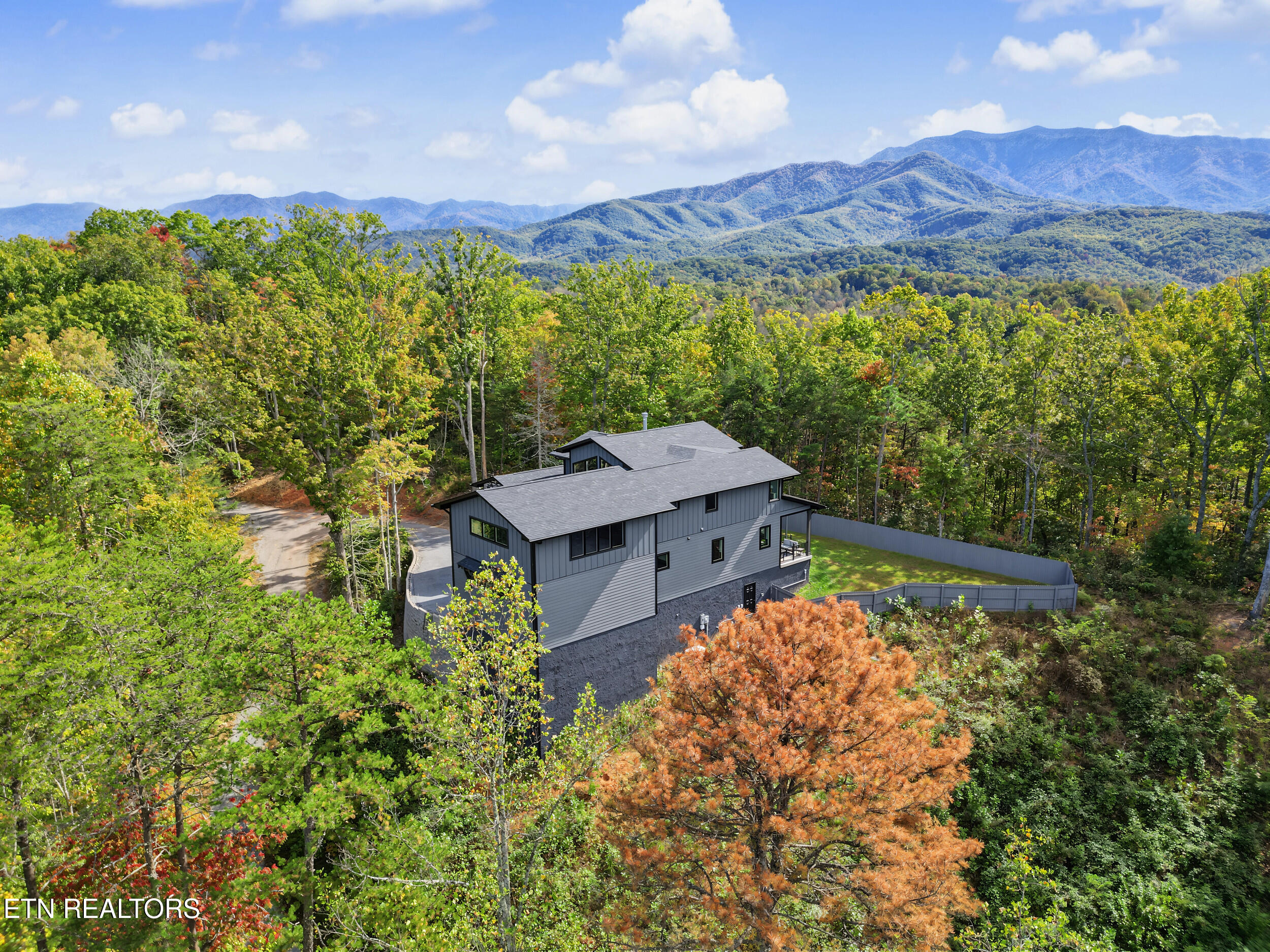1182 Johns Branch Road Gatlinburg TN 37738