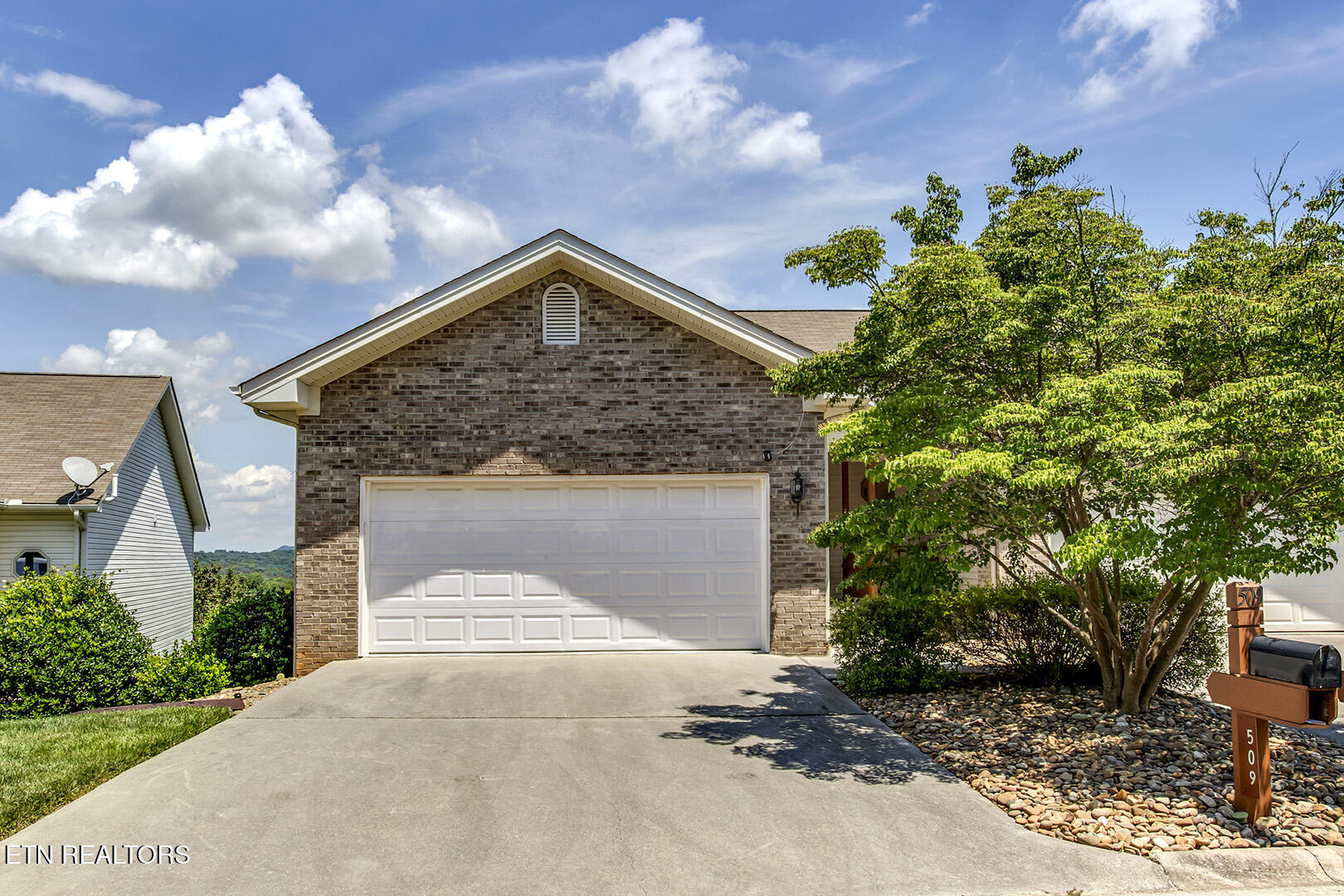 509 Cimarron Circle Loudon TN 37774