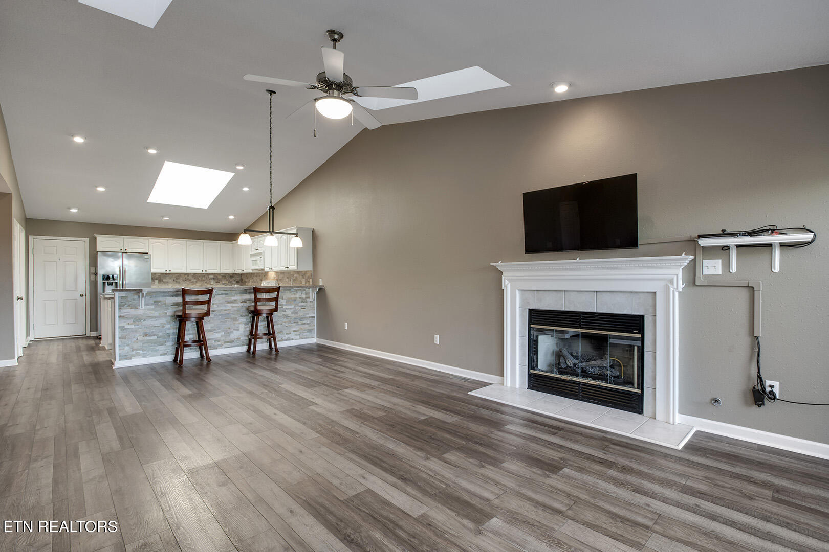 509 Cimarron Circle Loudon TN 37774