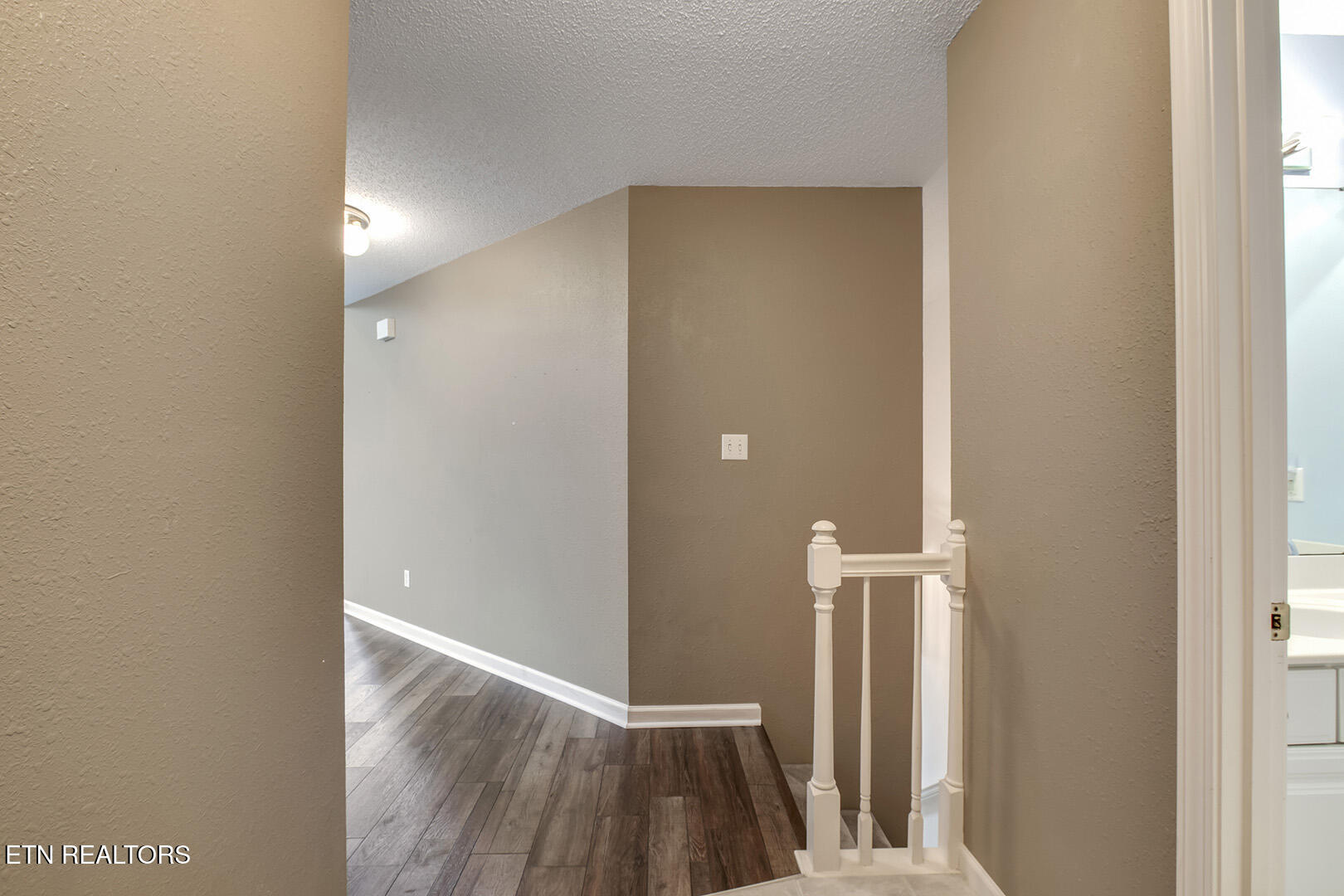 509 Cimarron Circle Loudon TN 37774