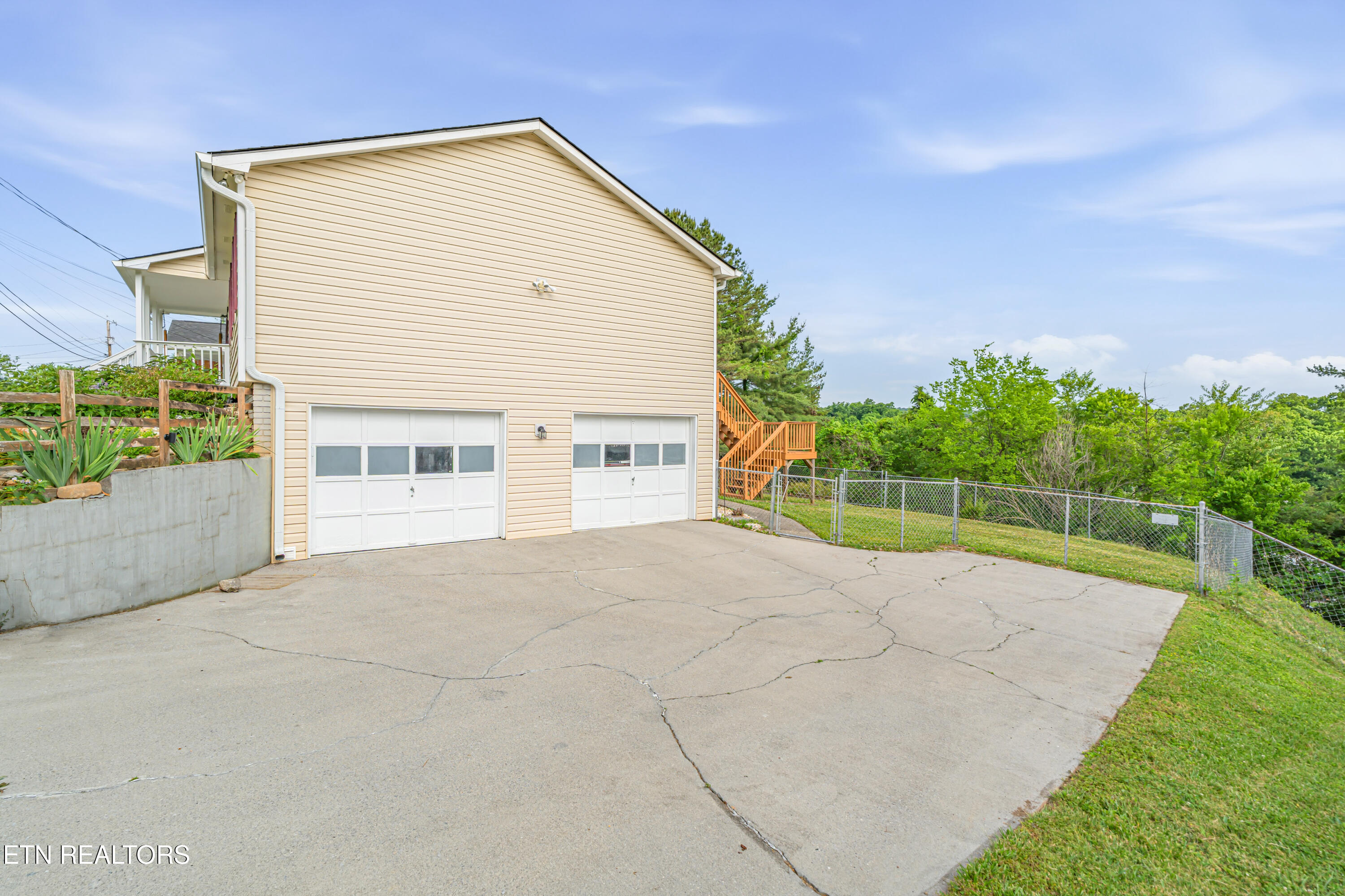 5733 Acapulco Avenue Knoxville TN 37921