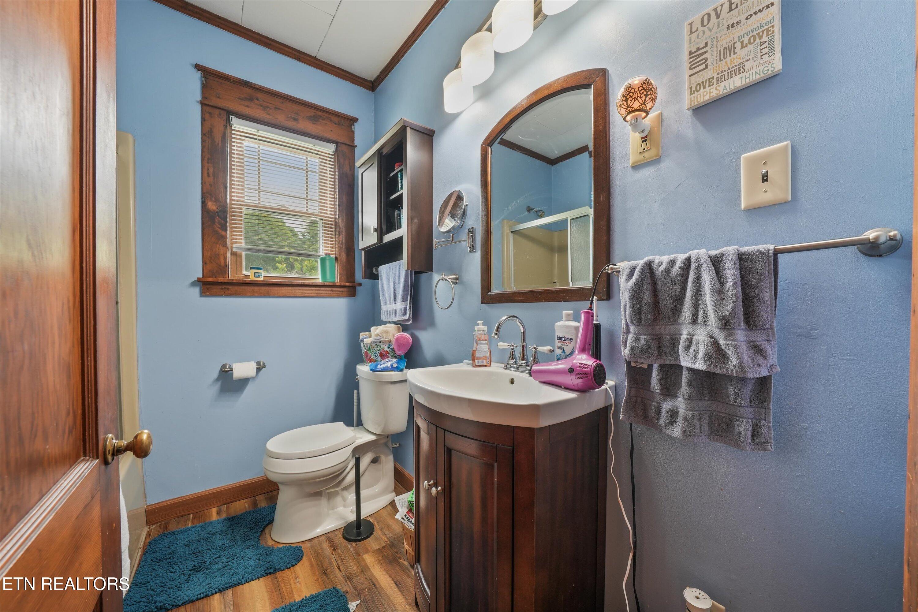 718 N Kingston Avenue Rockwood TN 37854