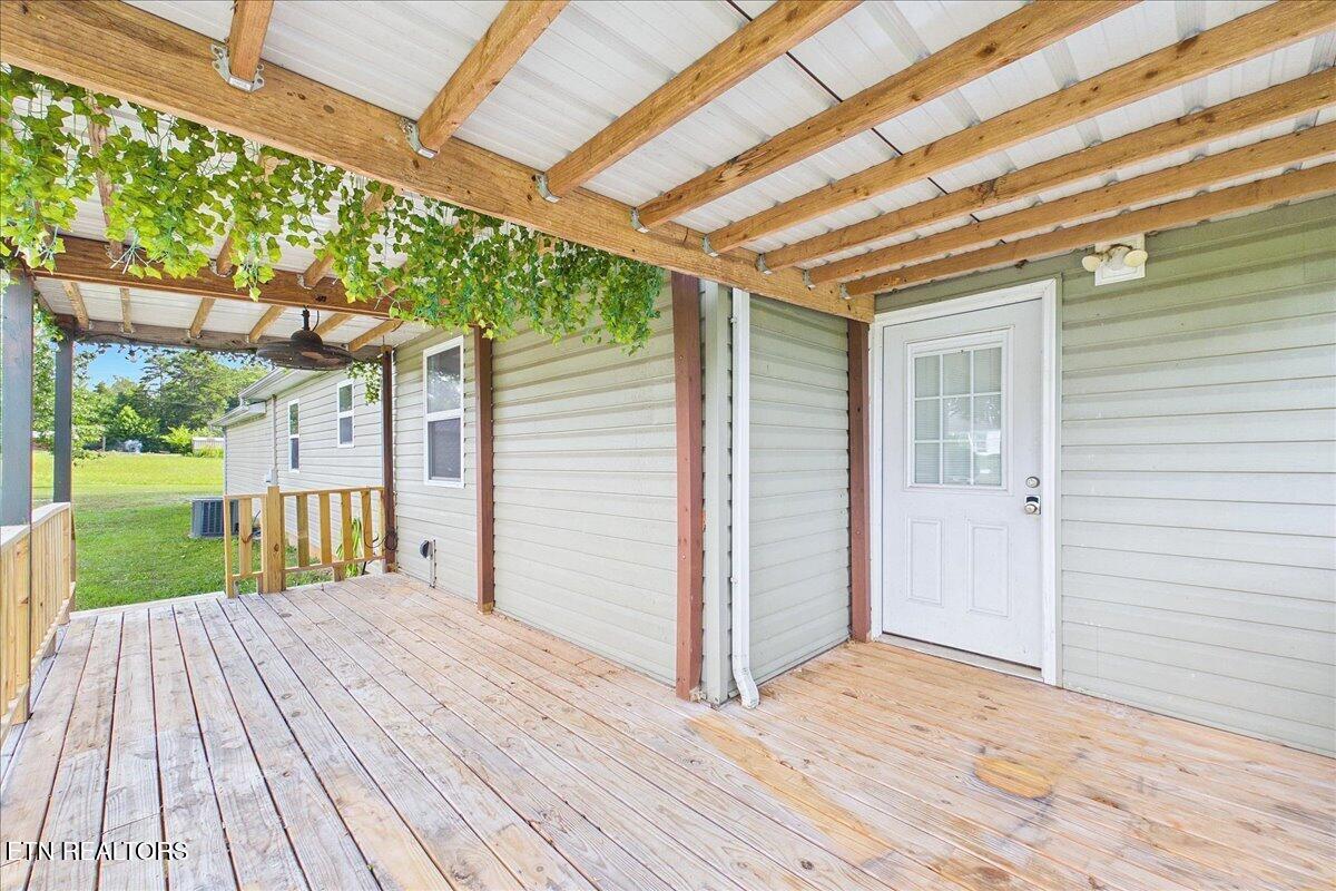 357 County Road 520 Englewood TN 37329