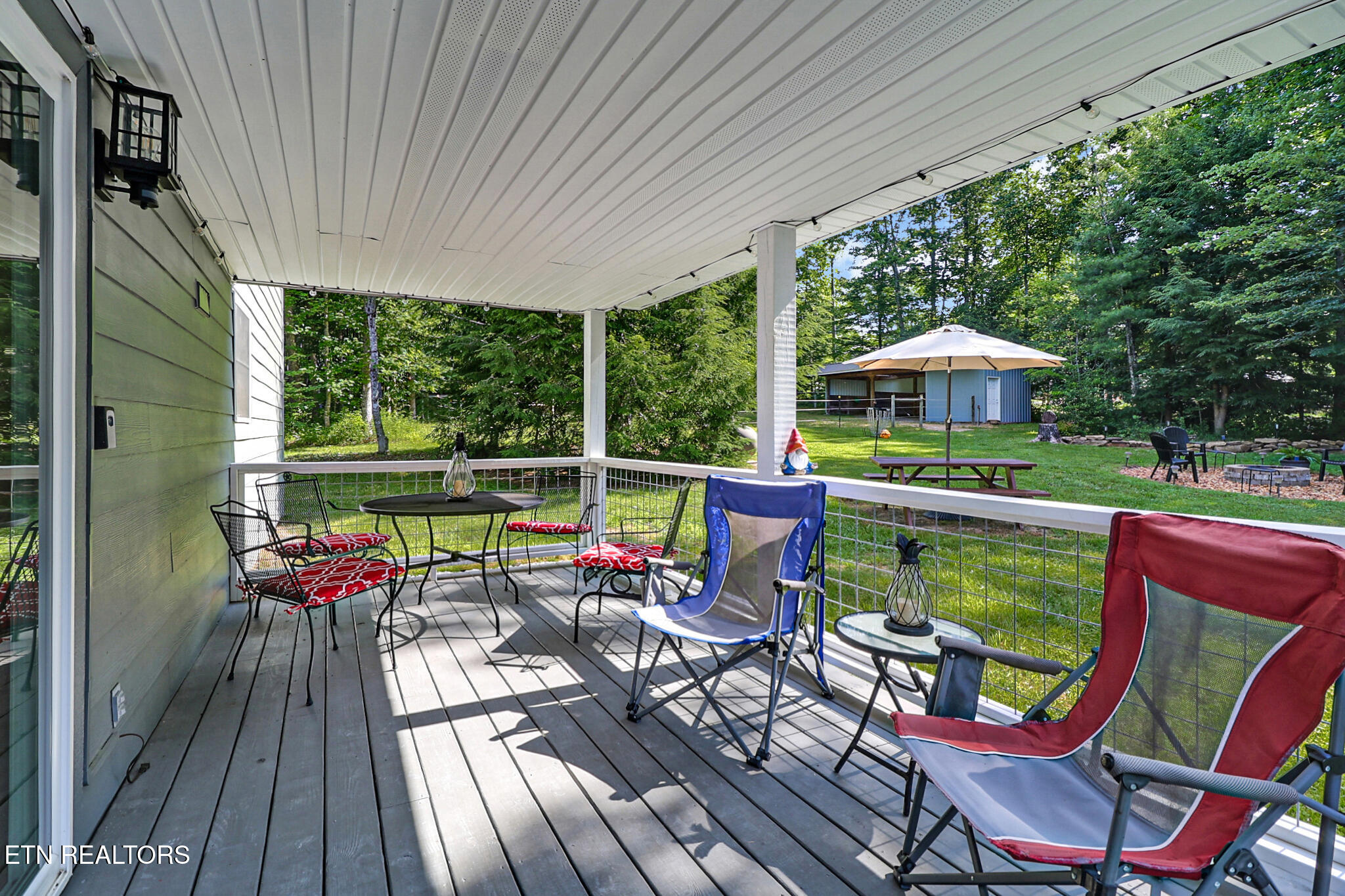 213 Crouch Branch Lane Allardt TN 38504