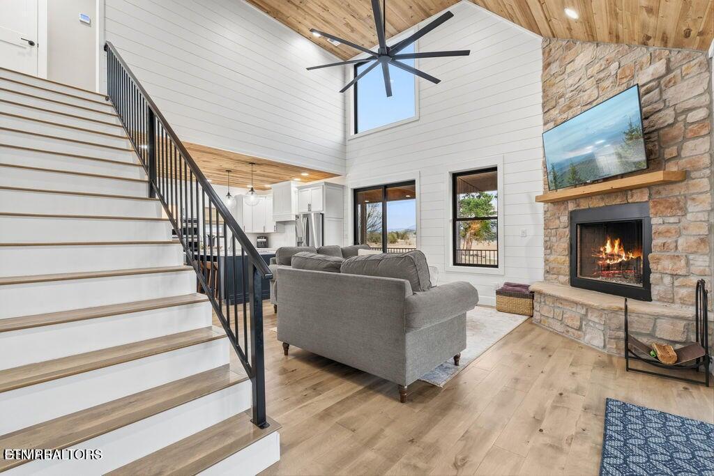 2240 Kimsey Way Sevierville TN 37876