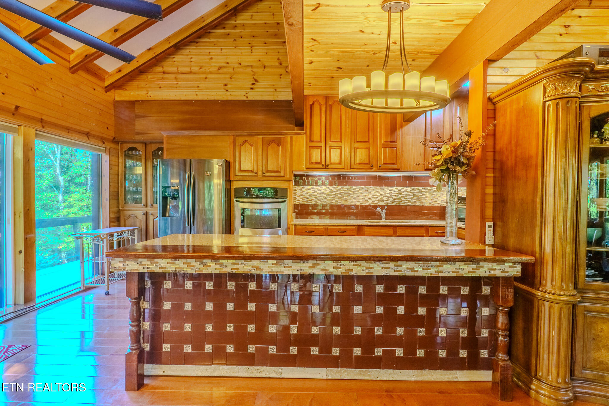 1411 Ridge Road Caryville TN 37714