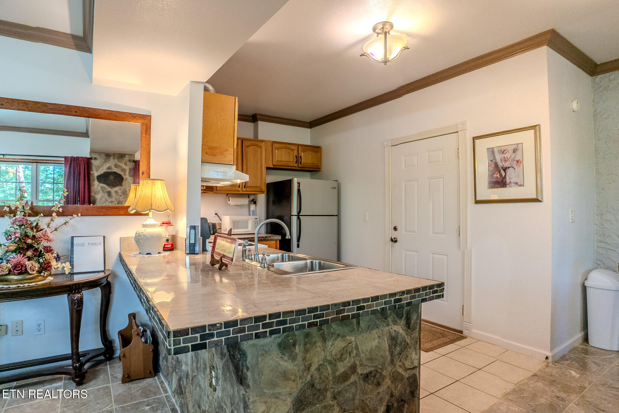 1411 Ridge Road Caryville TN 37714