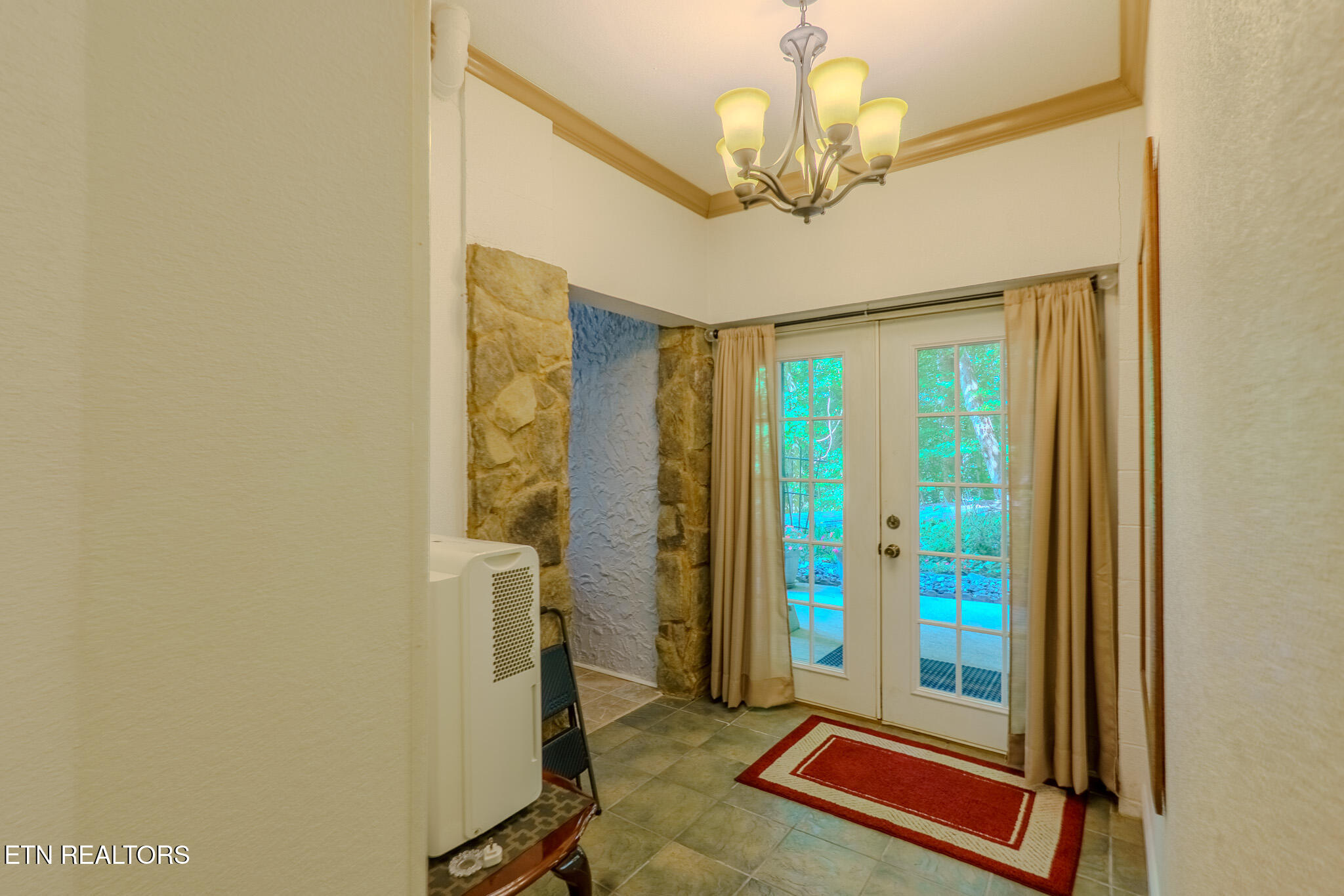 1411 Ridge Road Caryville TN 37714