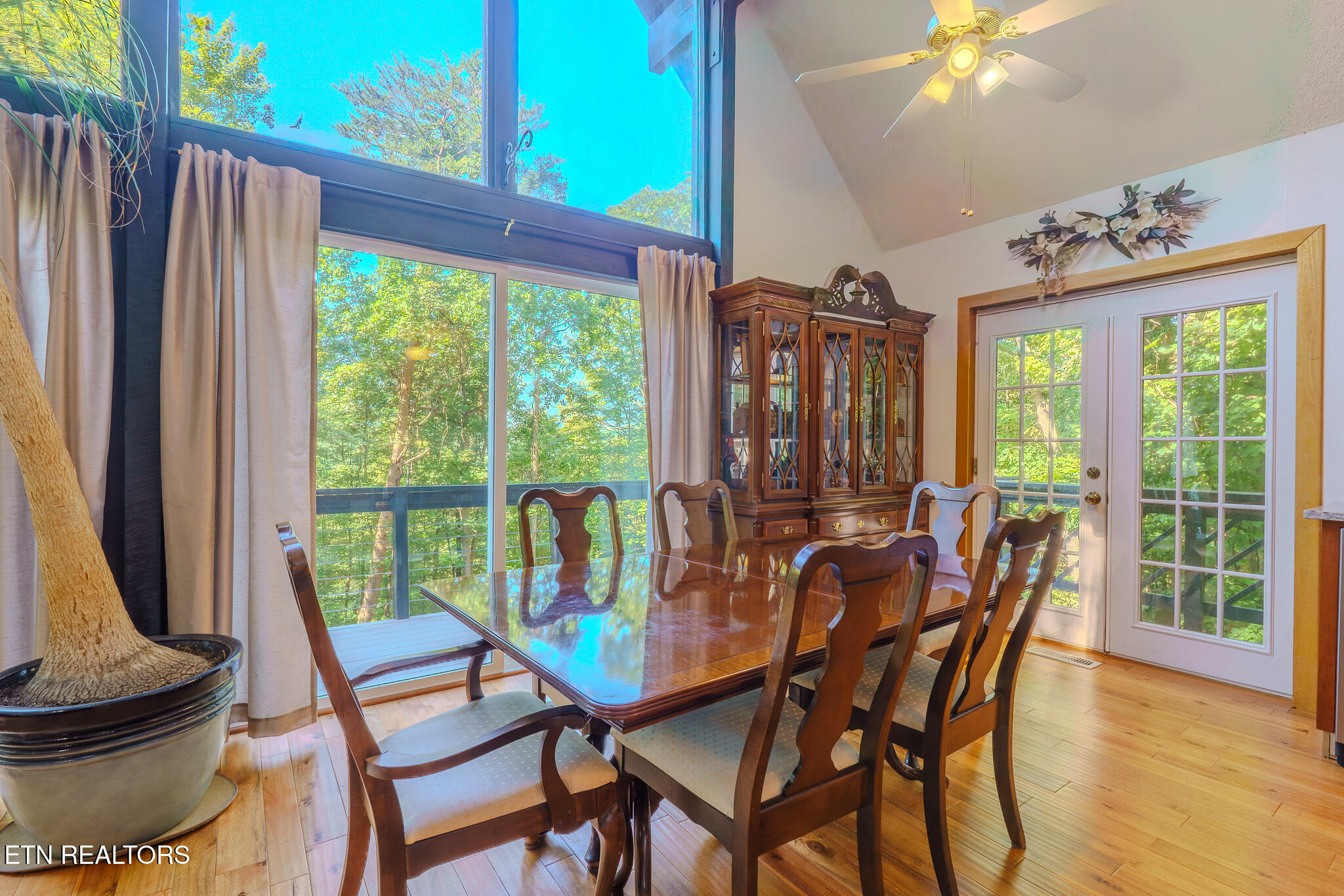 1411 Ridge Road Caryville TN 37714