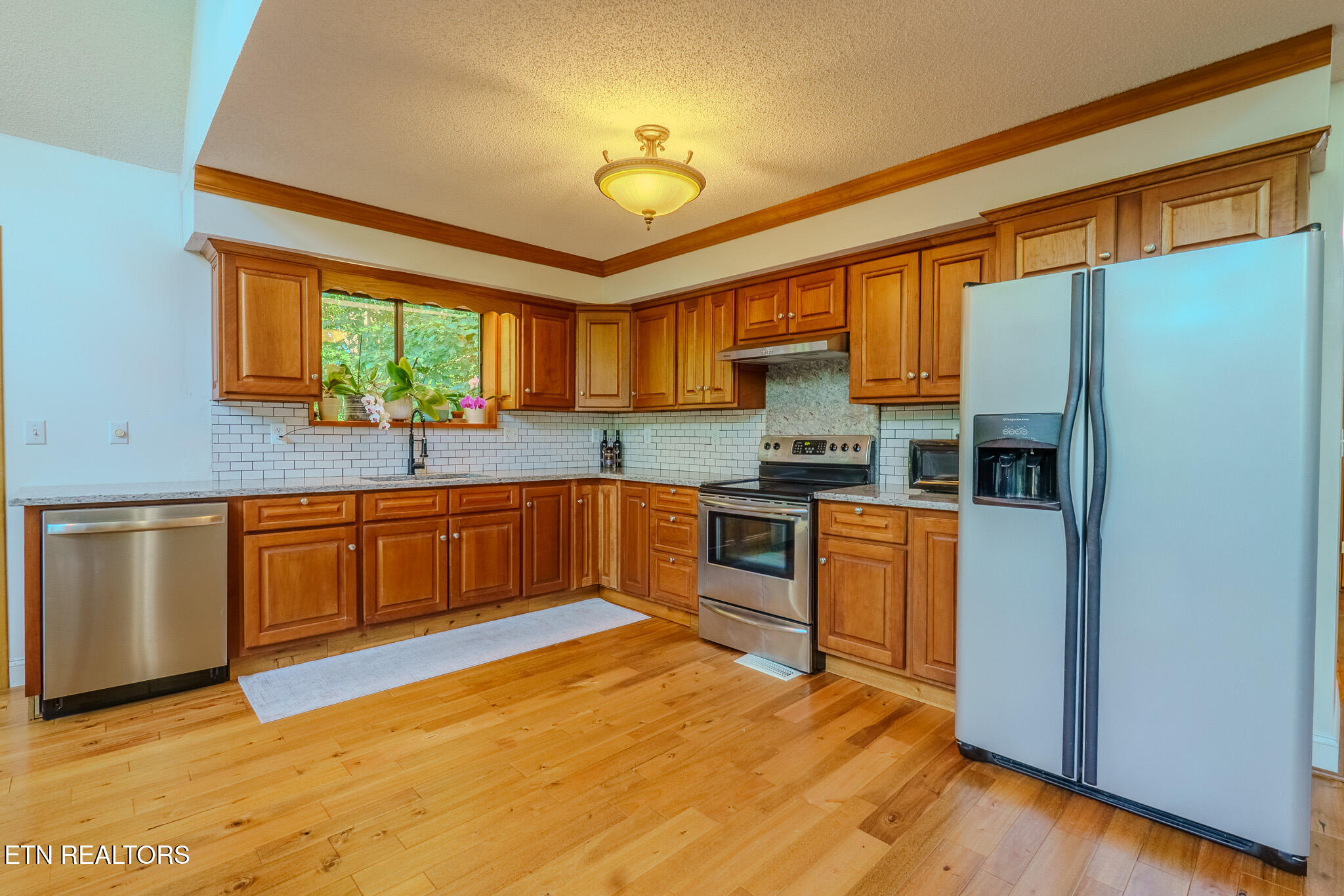 1411 Ridge Road Caryville TN 37714