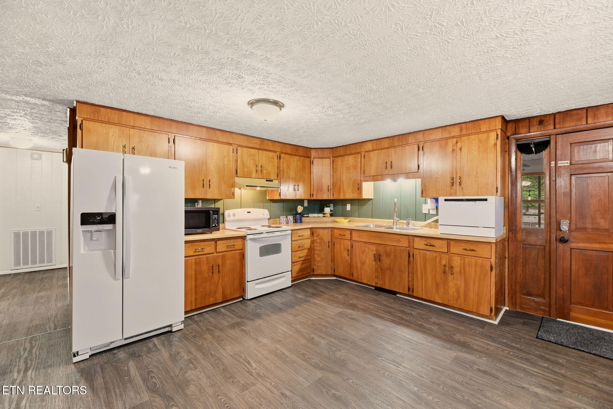 104 Richards Drive Oliver Springs TN 37840
