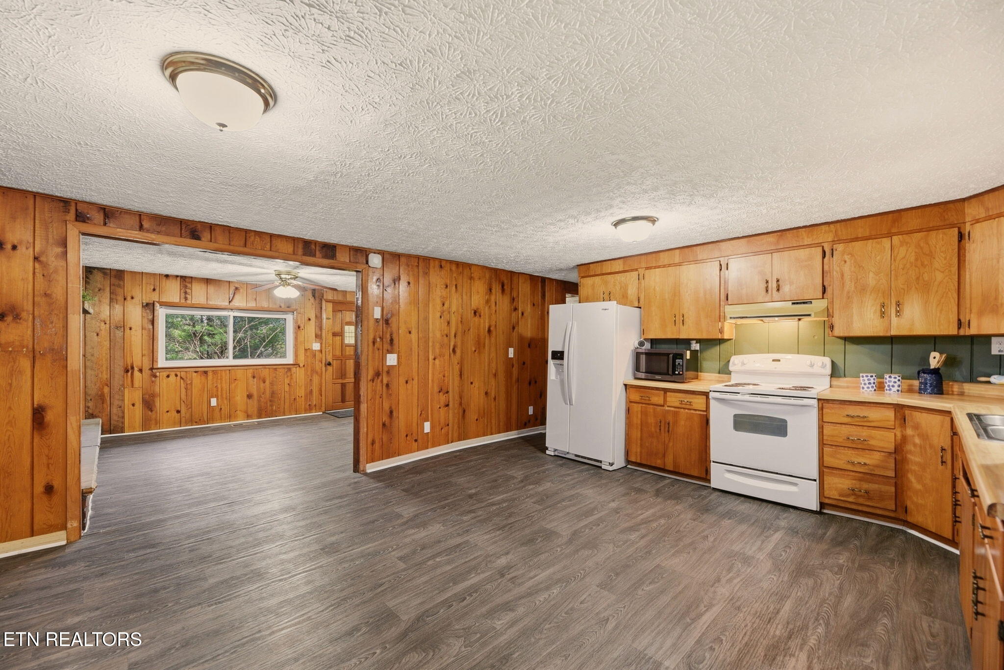 104 Richards Drive Oliver Springs TN 37840