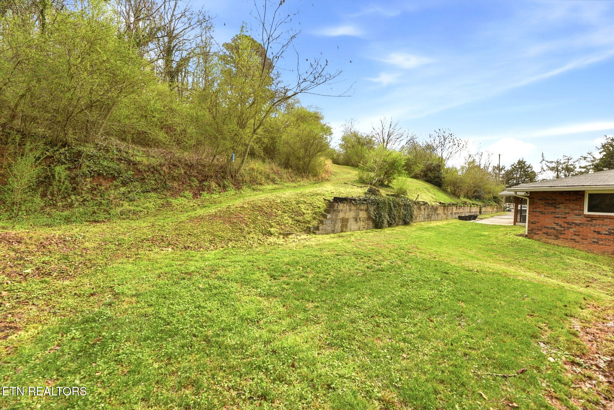 104 Richards Drive Oliver Springs TN 37840