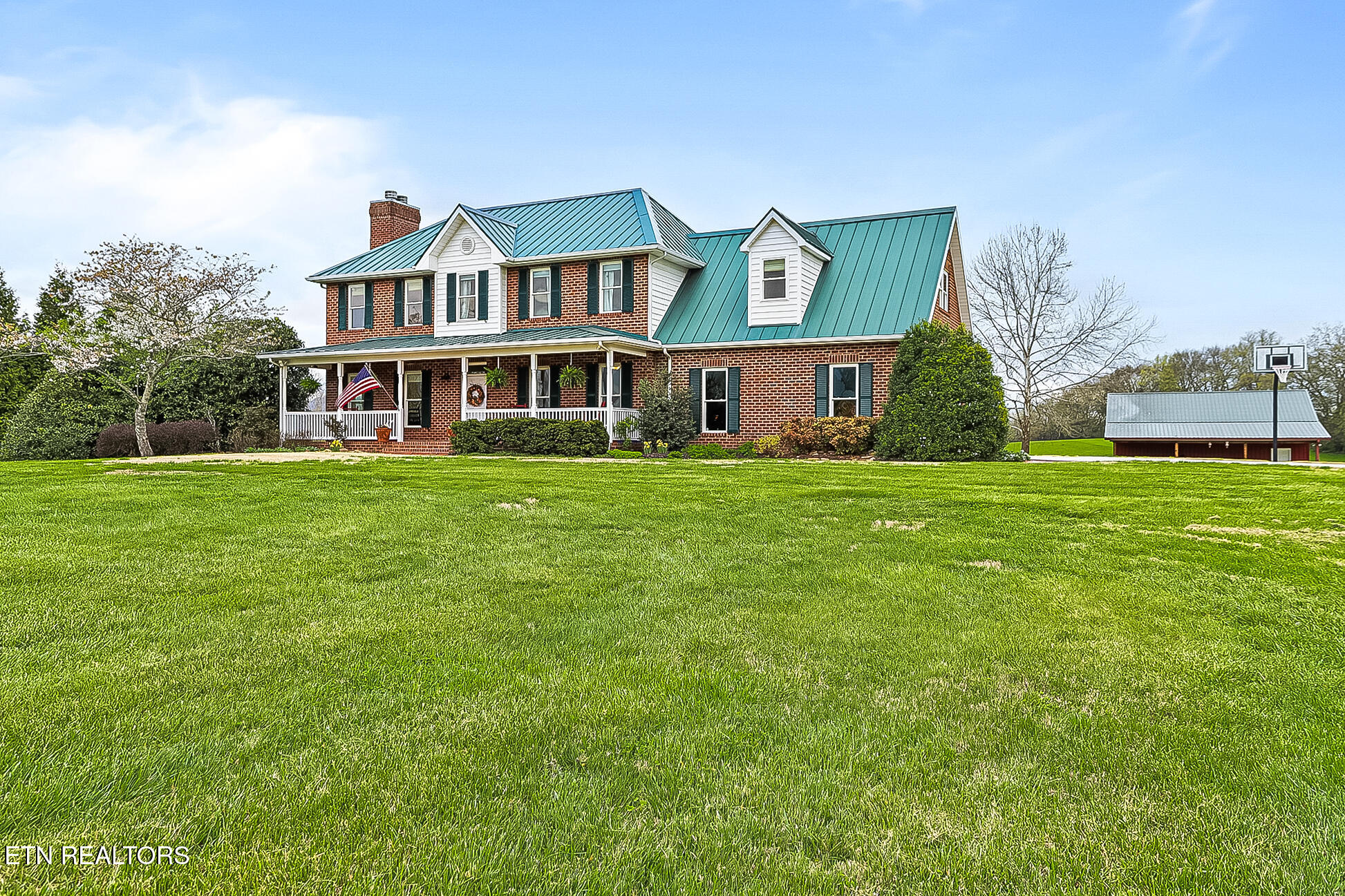 8660 Shackleford Lane Strawberry Plains TN 37871