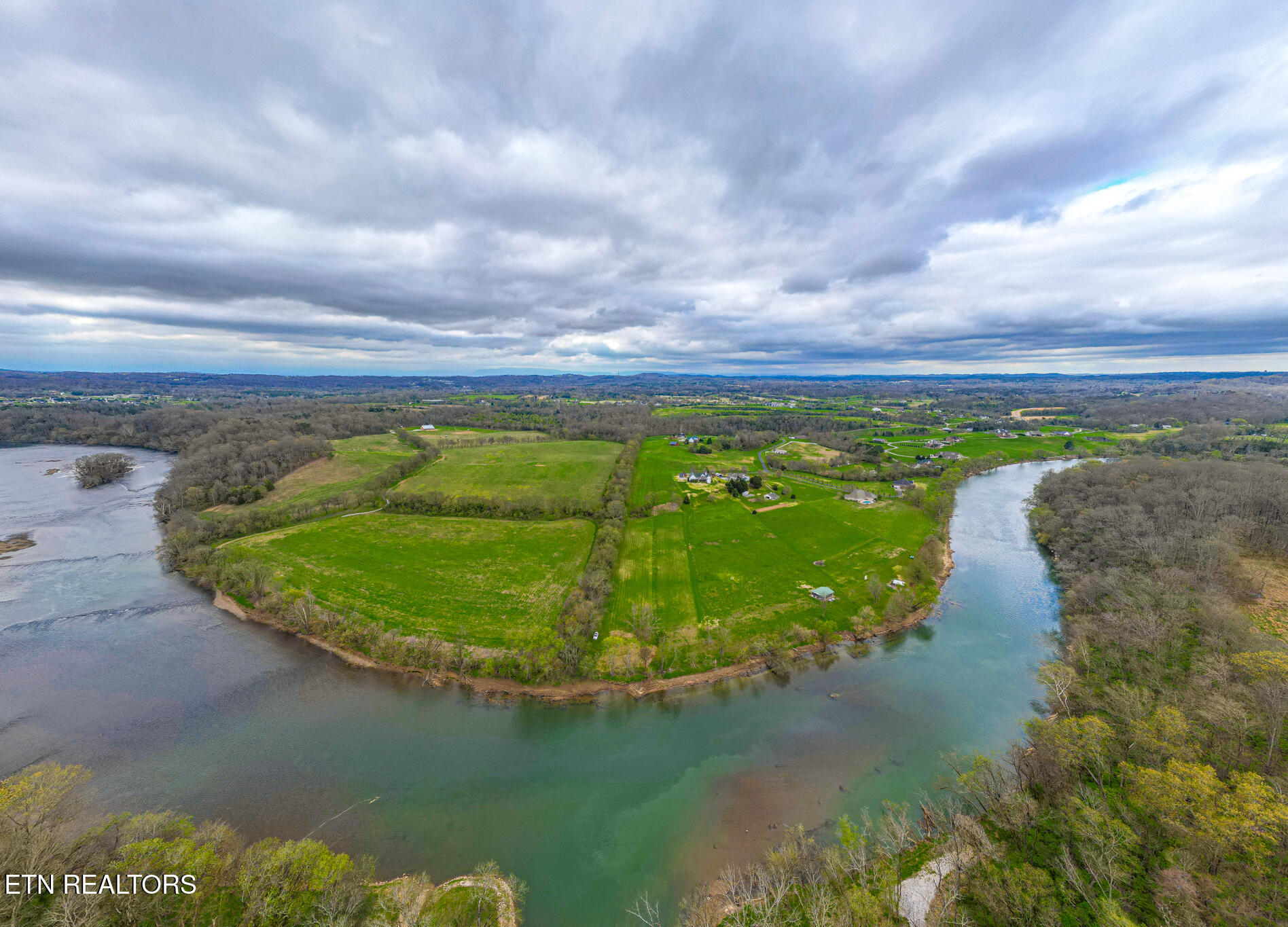 8660 Shackleford Lane Strawberry Plains TN 37871