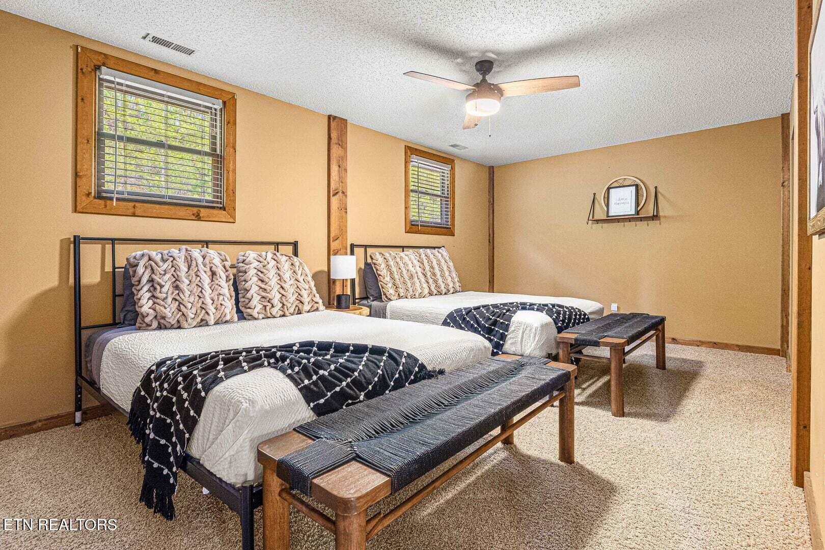 1293 Laurel Lick Road Sevierville TN 37862