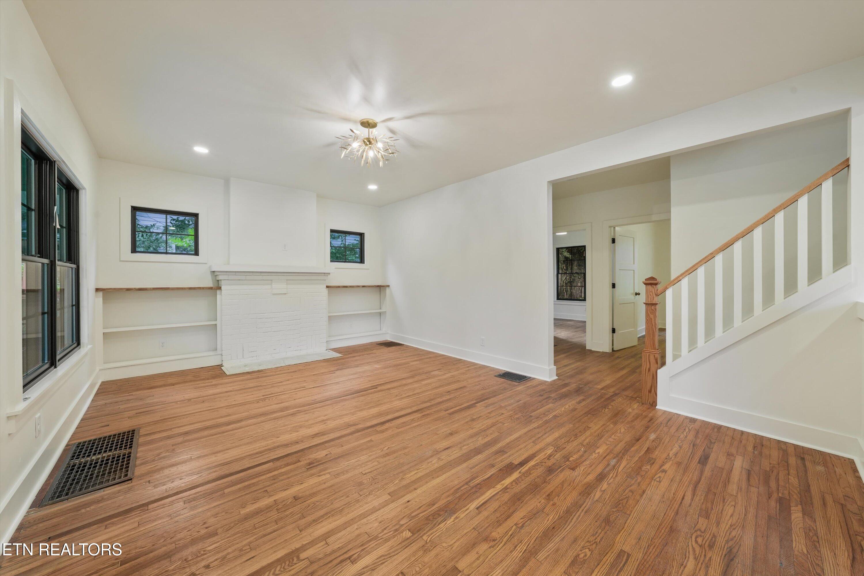 1640 Edgewood Avenue Knoxville TN 37917