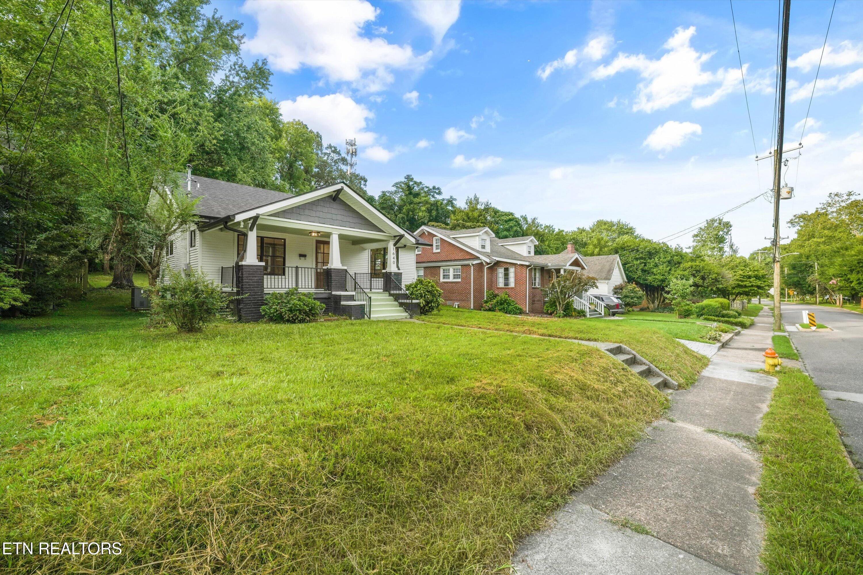 1640 Edgewood Avenue Knoxville TN 37917