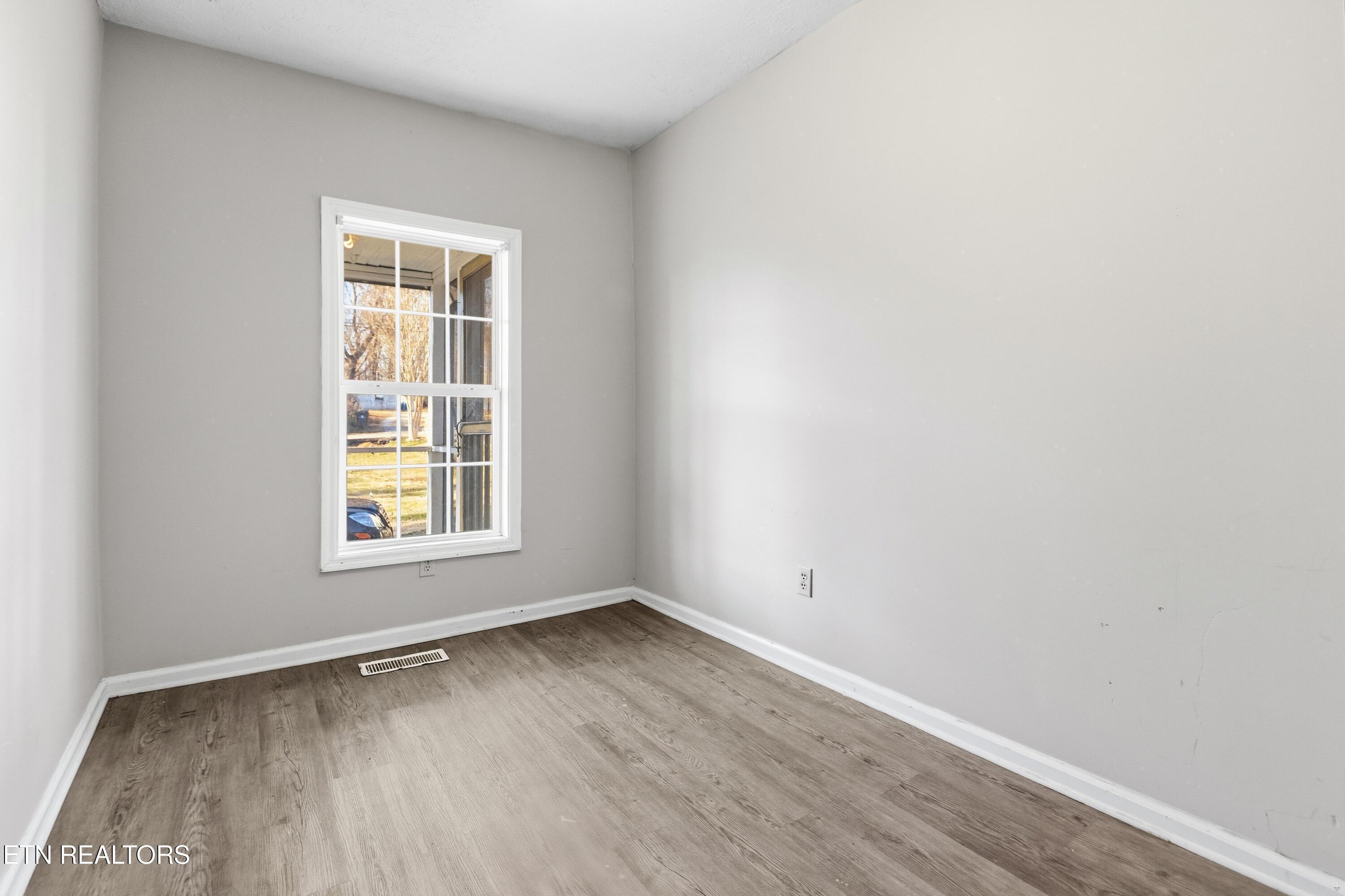 5824 2nd Lane Knoxville TN 37912