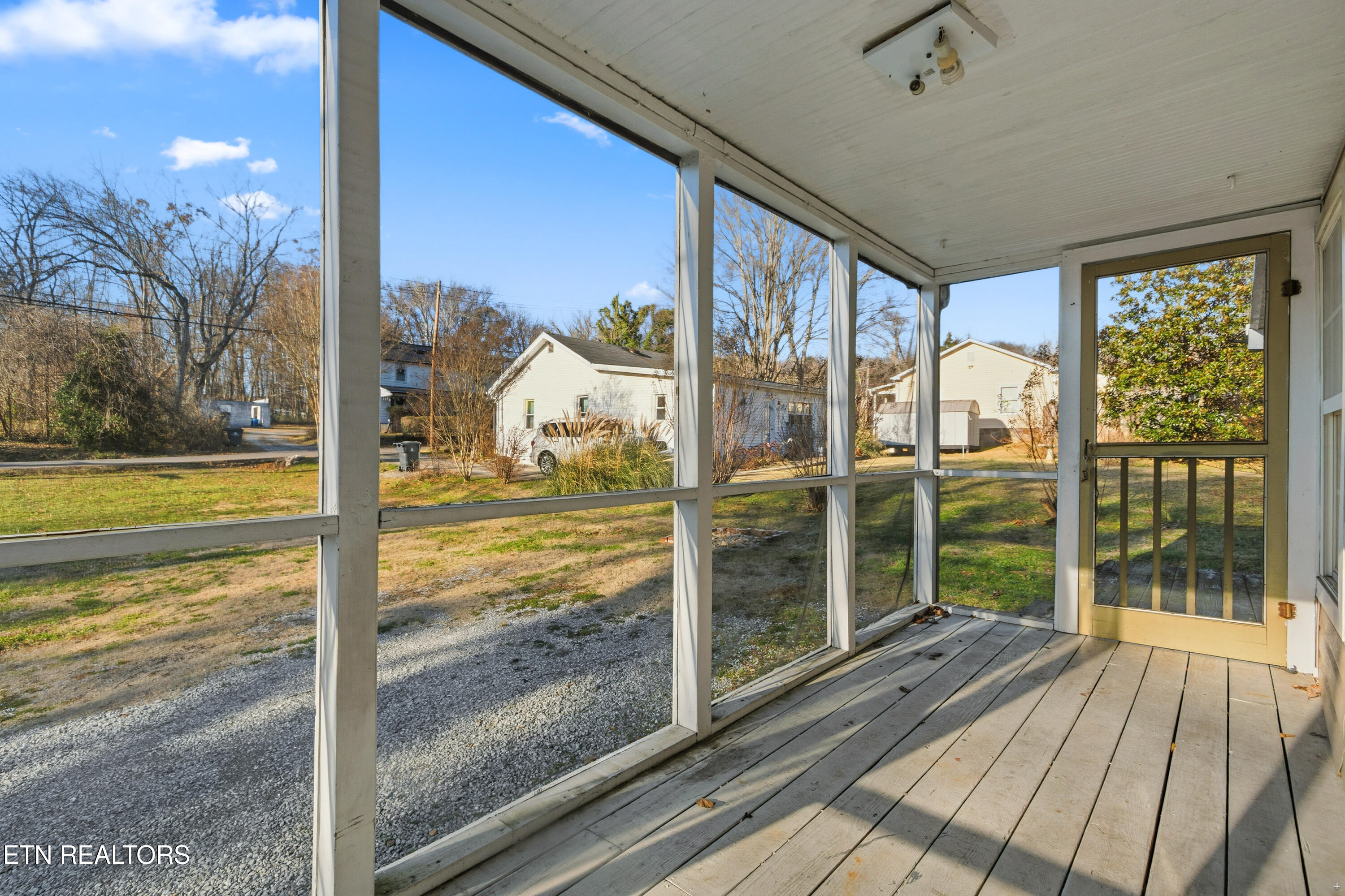 5824 2nd Lane Knoxville TN 37912
