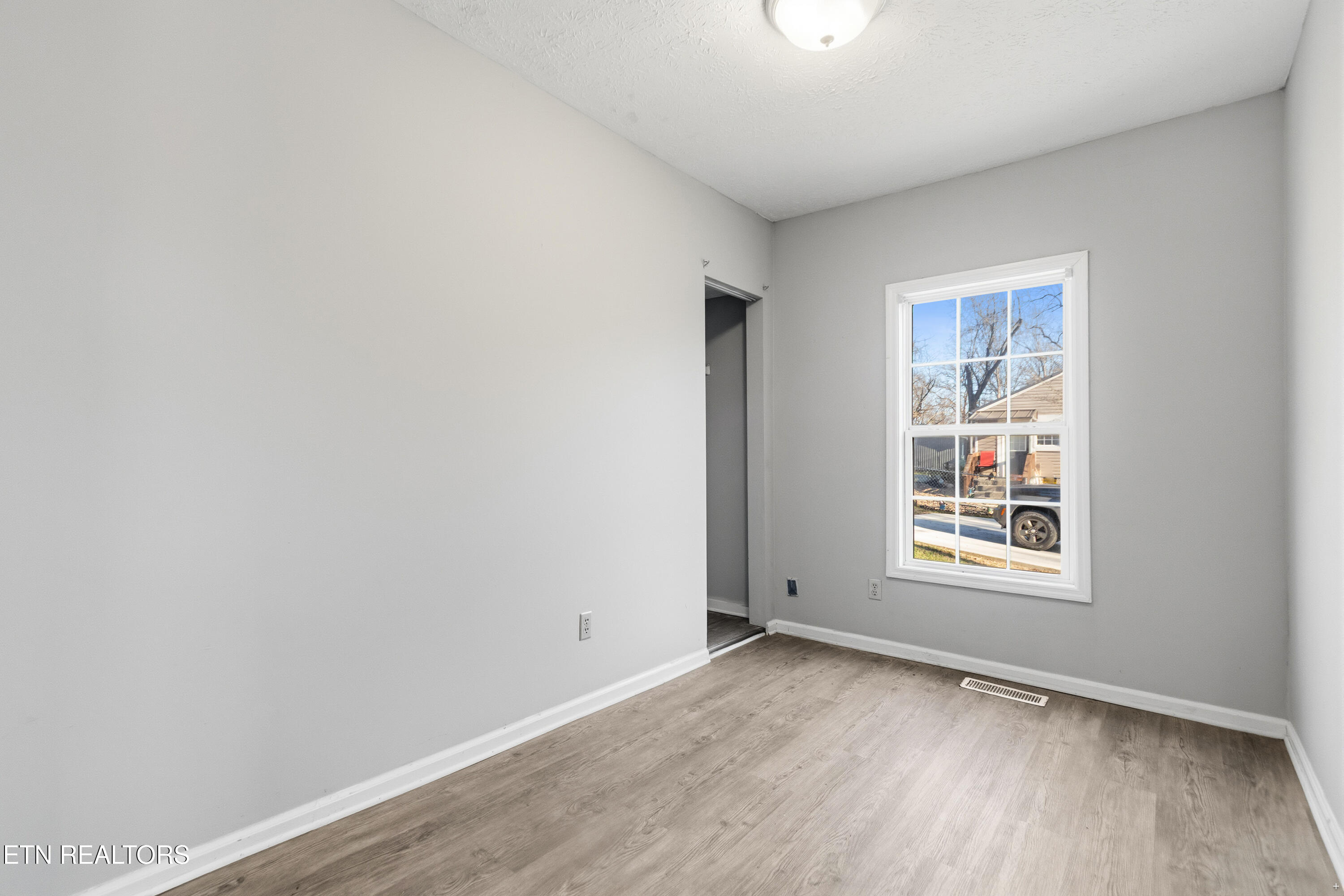 5824 2nd Lane Knoxville TN 37912