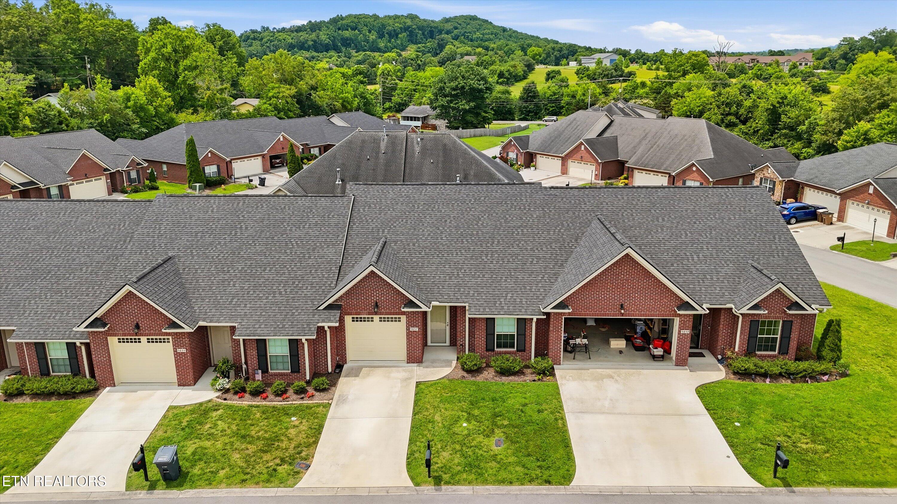 5857 Trestle Way Knoxville TN 37918