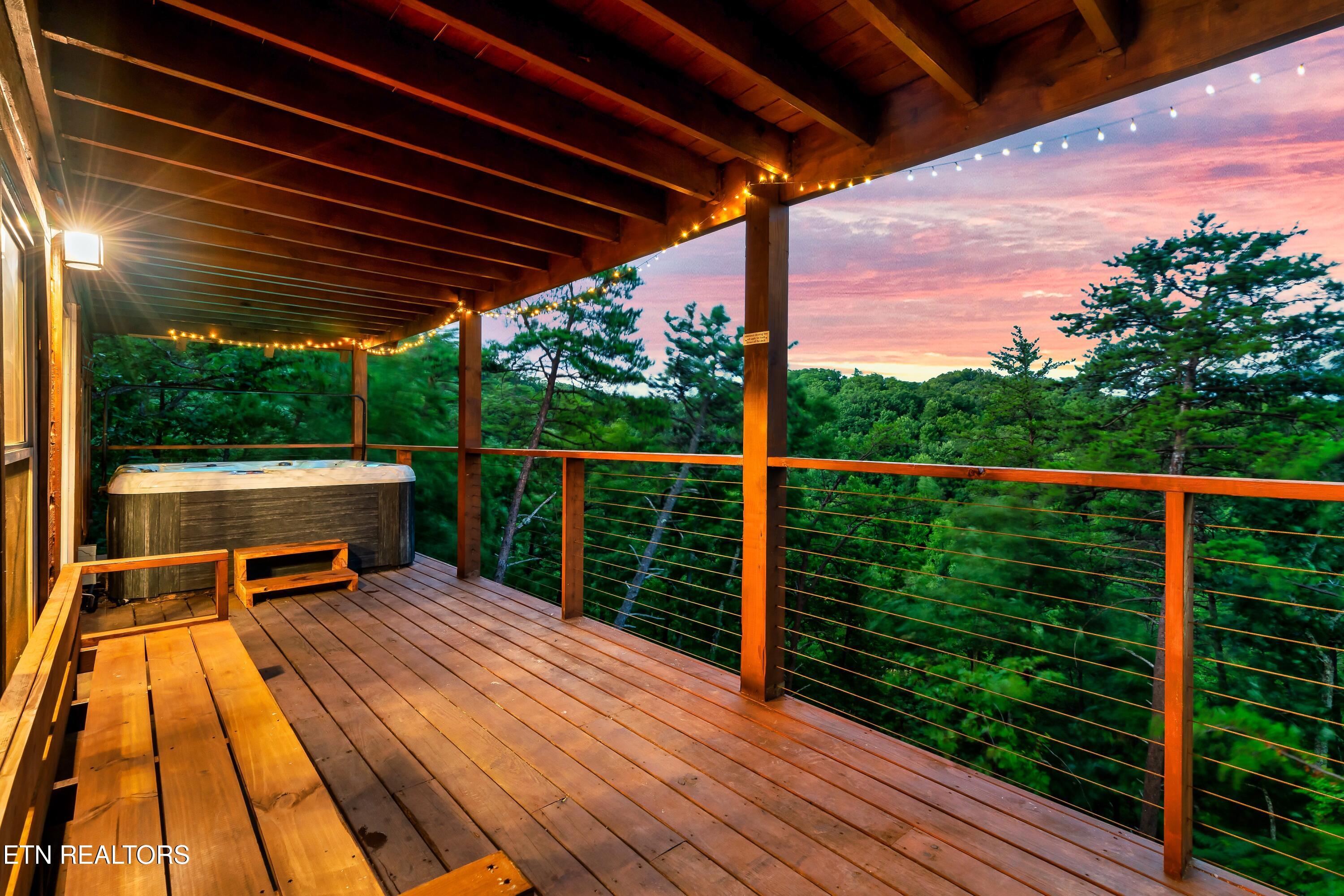 932 Falcon View Way Sevierville TN 37862