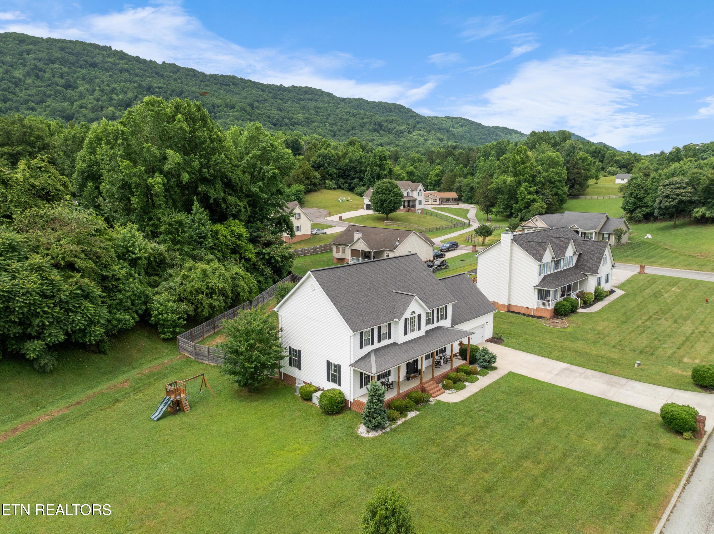 137 Chelsea Lane Lafollette TN 37766
