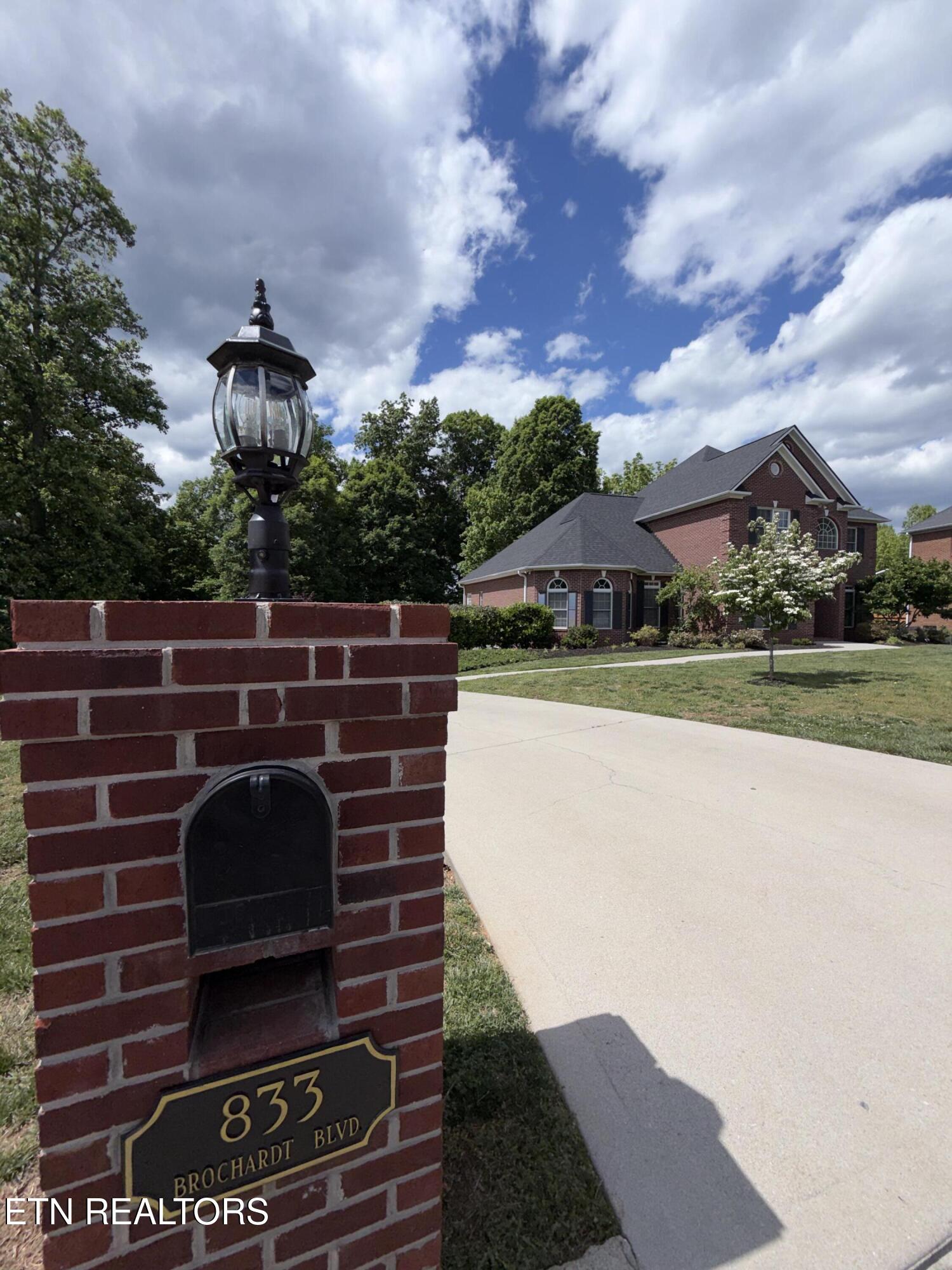833 Brochardt Boulevard Knoxville TN 37934
