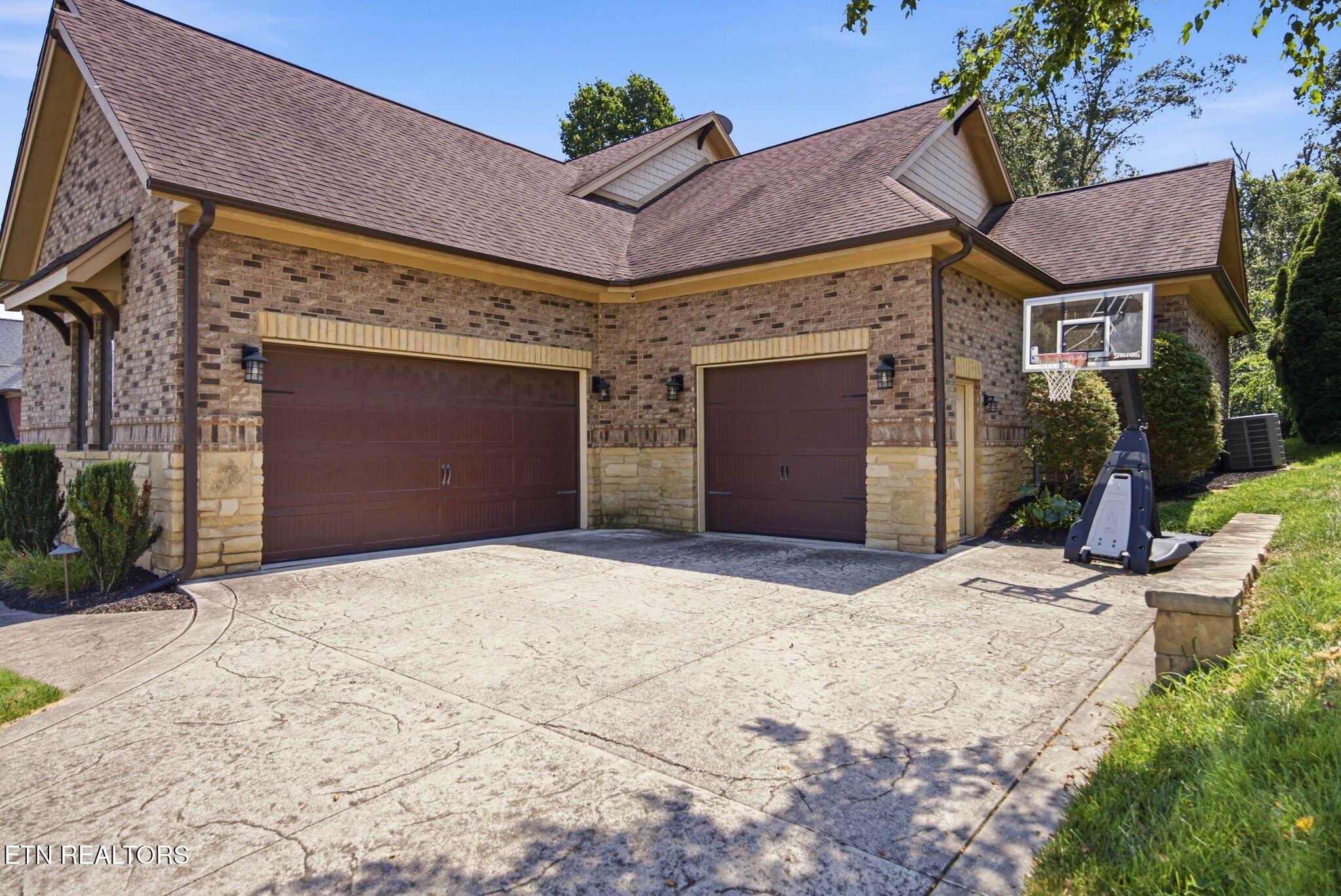 2431 Covered Bridge Boulevard Knoxville TN 37932