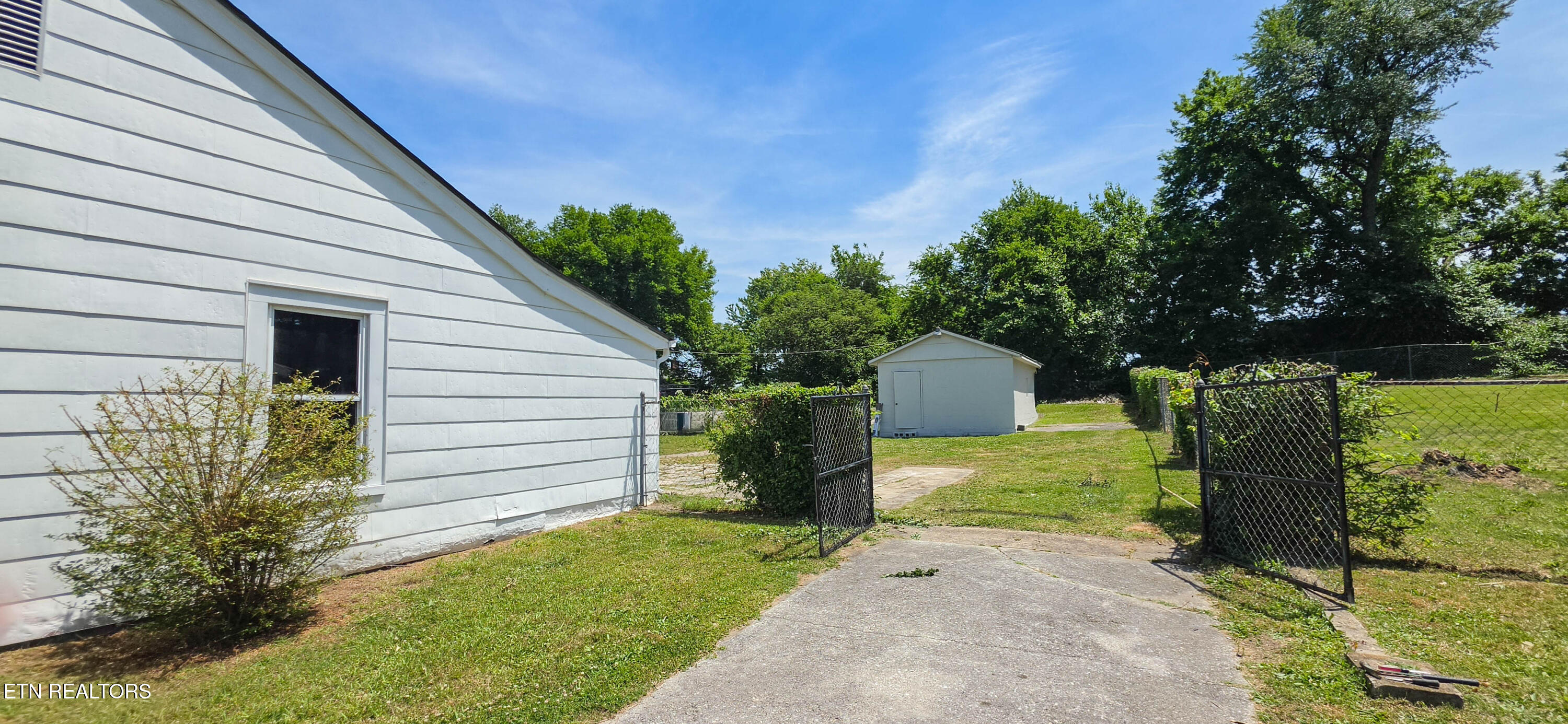 1126 Vermont Avenue Knoxville TN 37921