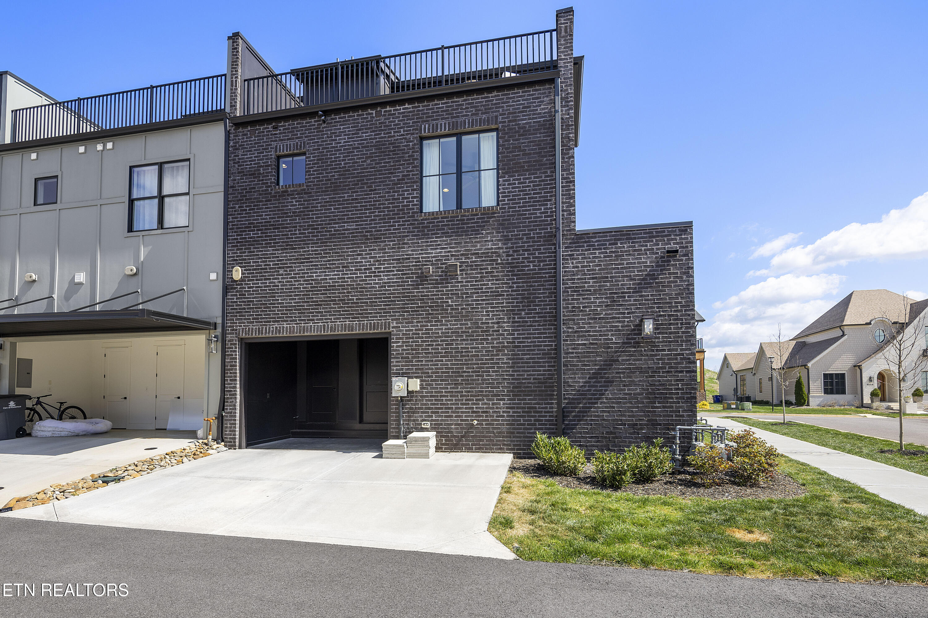 9839 Clingmans Dome Drive Knoxville TN 37922