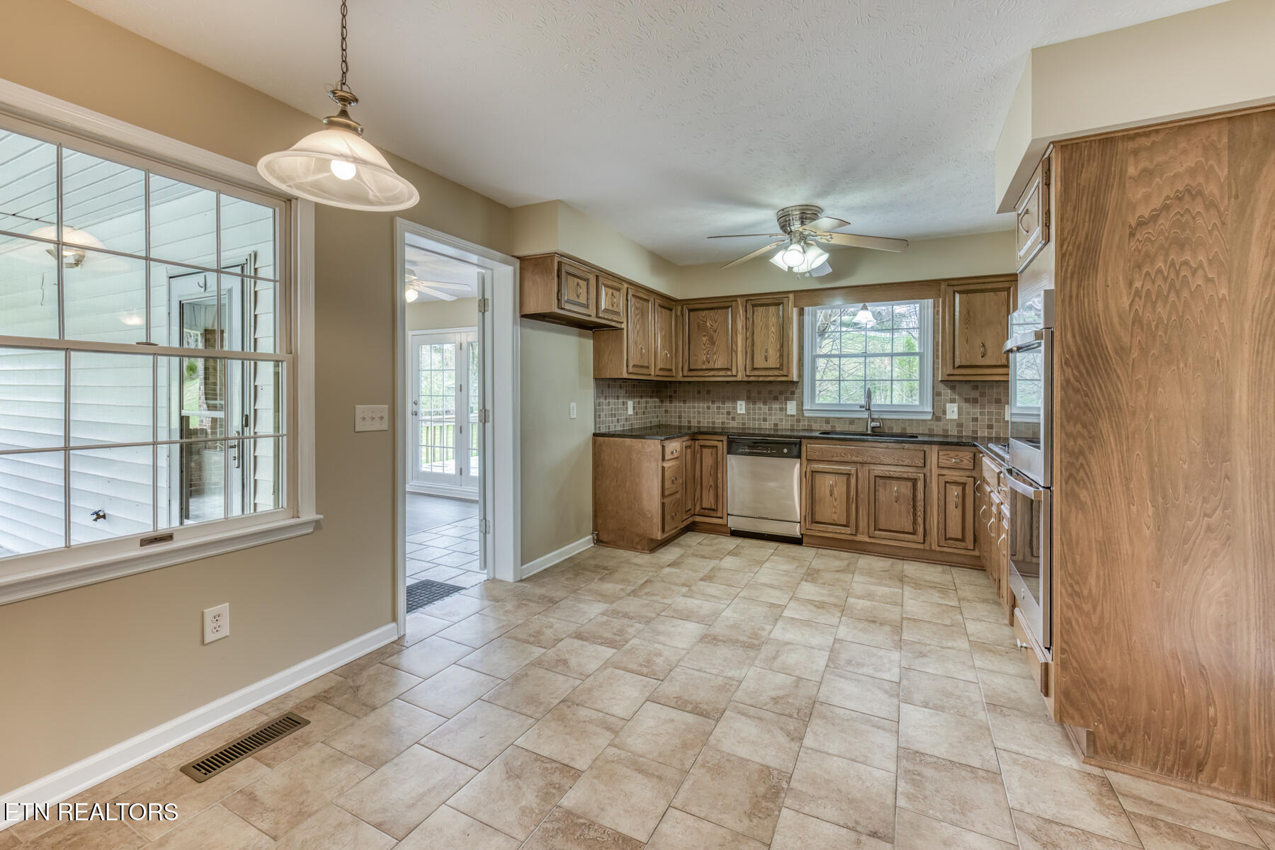5509 Memorial Boulevard Kingsport TN 37664