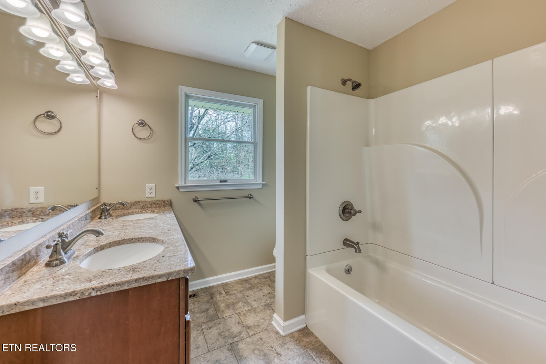 5509 Memorial Boulevard Kingsport TN 37664