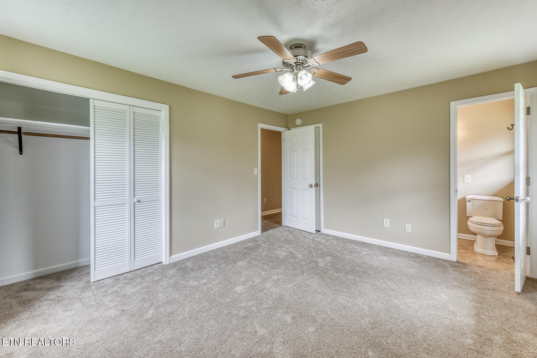 5509 Memorial Boulevard Kingsport TN 37664