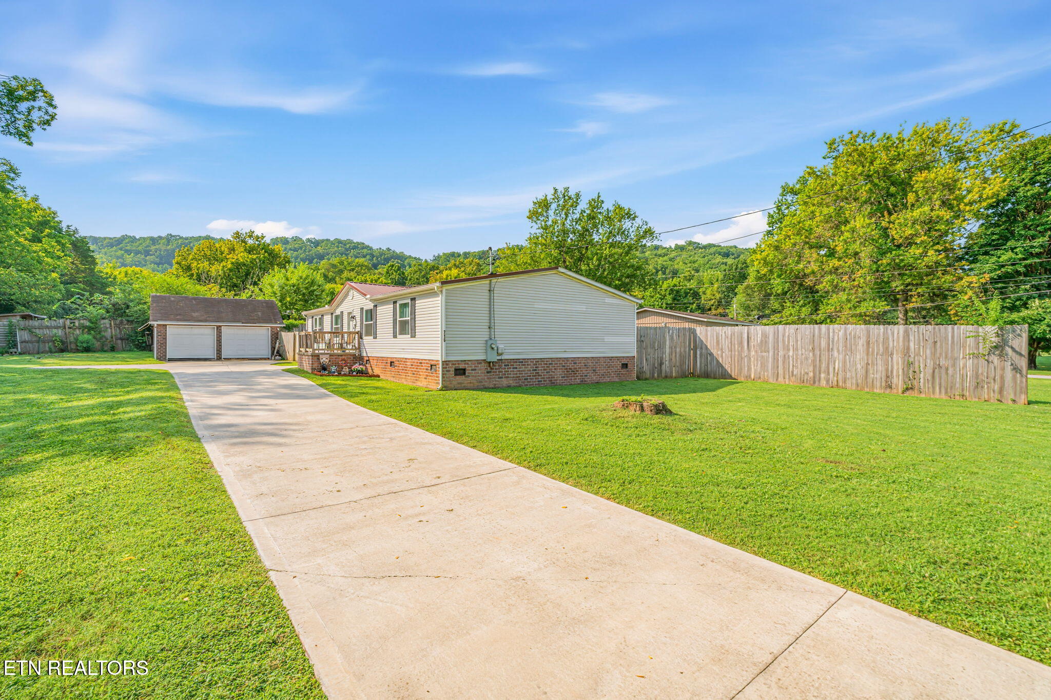 716 E Beaver Creek Drive Knoxville TN 37918