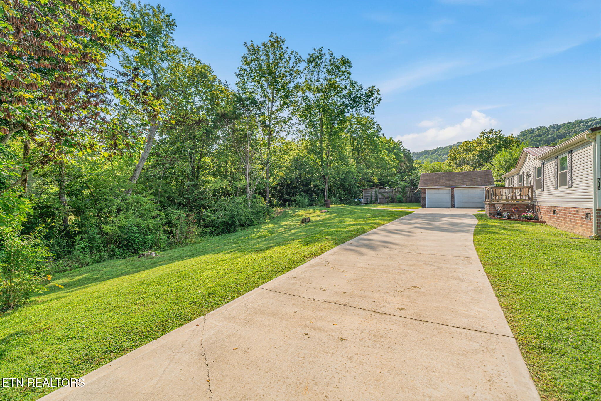716 E Beaver Creek Drive Knoxville TN 37918