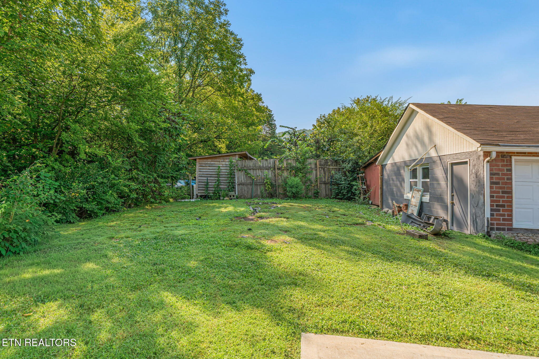 716 E Beaver Creek Drive Knoxville TN 37918