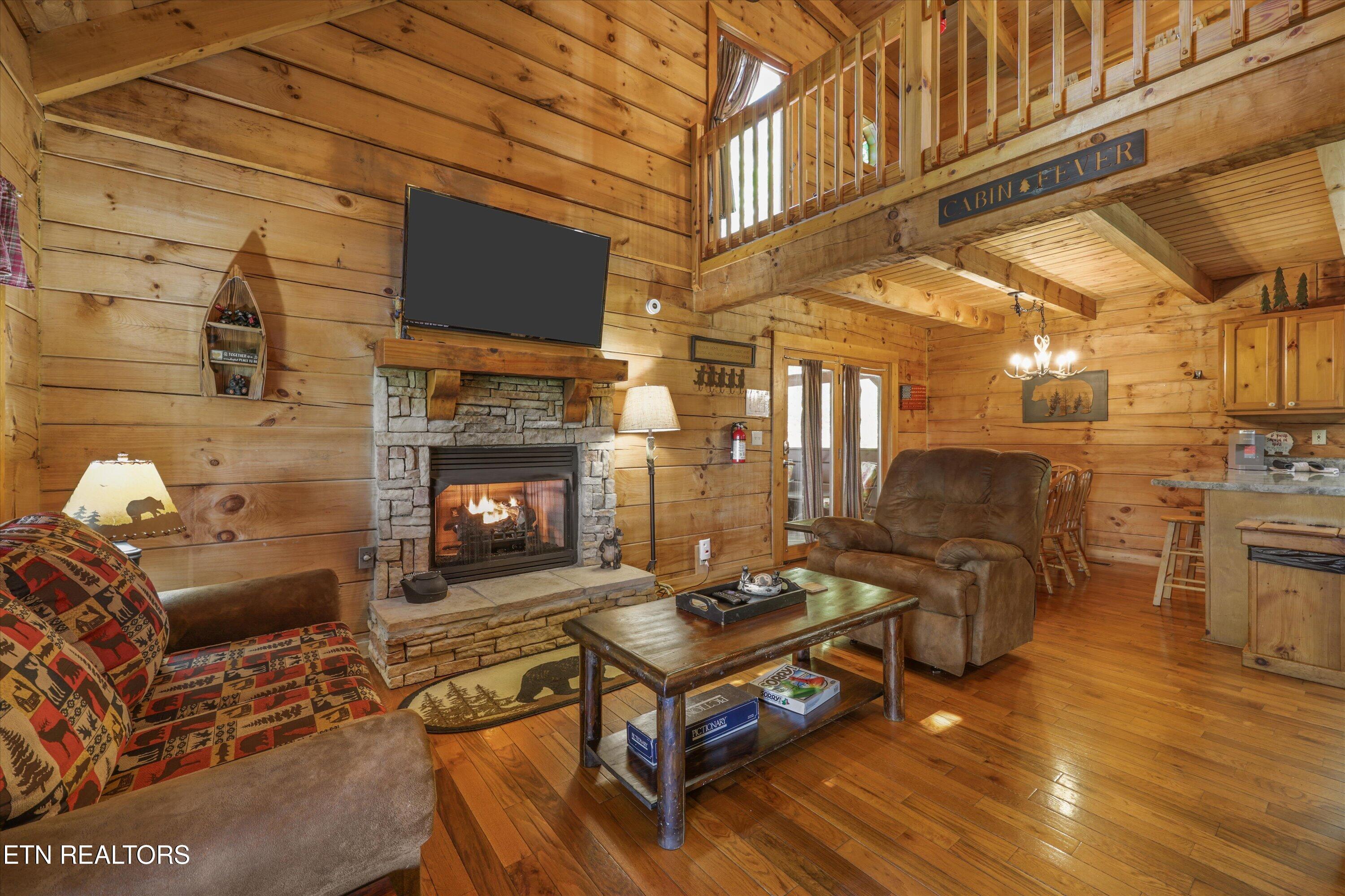 1086 Sharp Hollow Road Sevierville TN 37862
