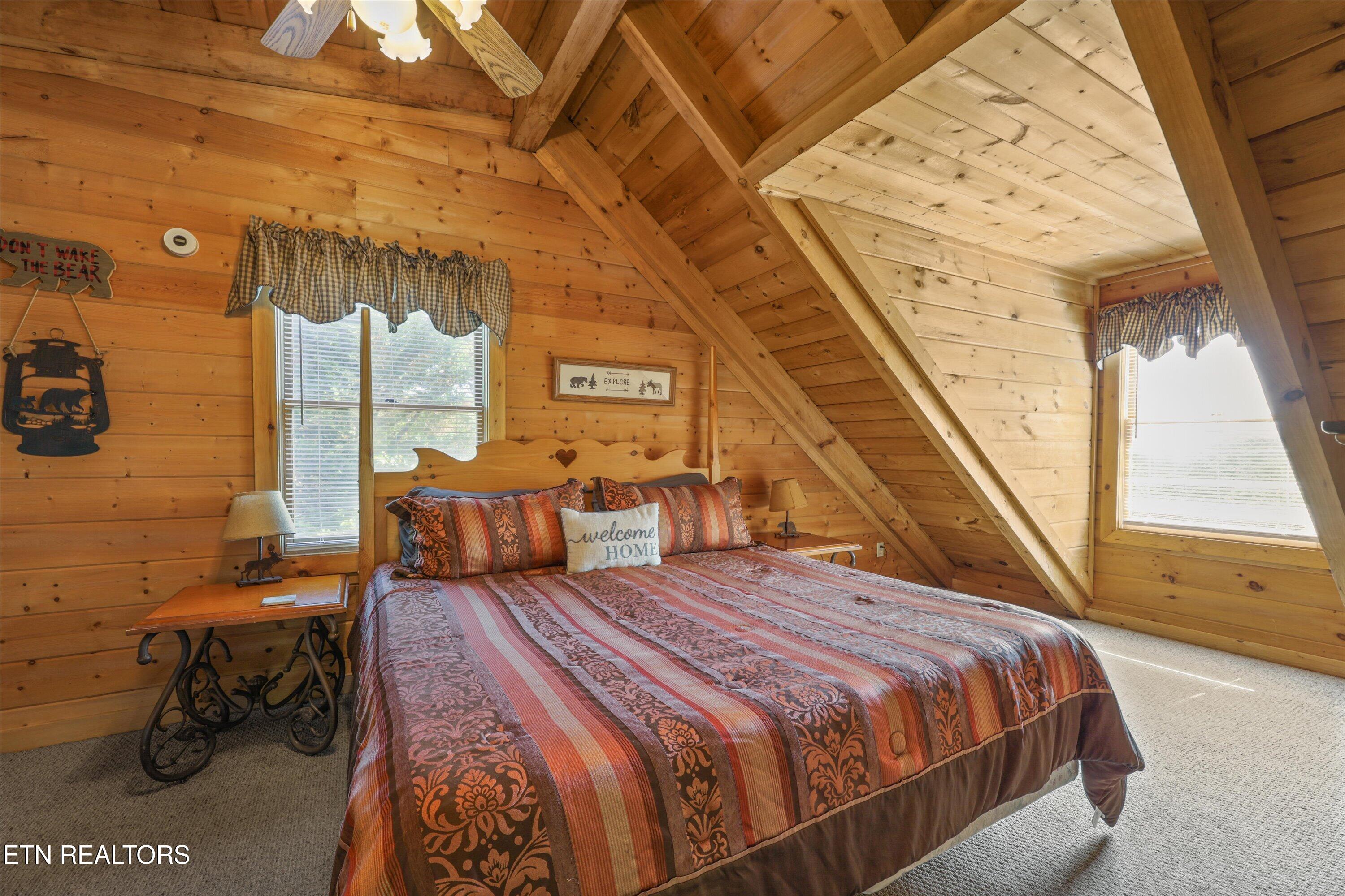 1086 Sharp Hollow Road Sevierville TN 37862
