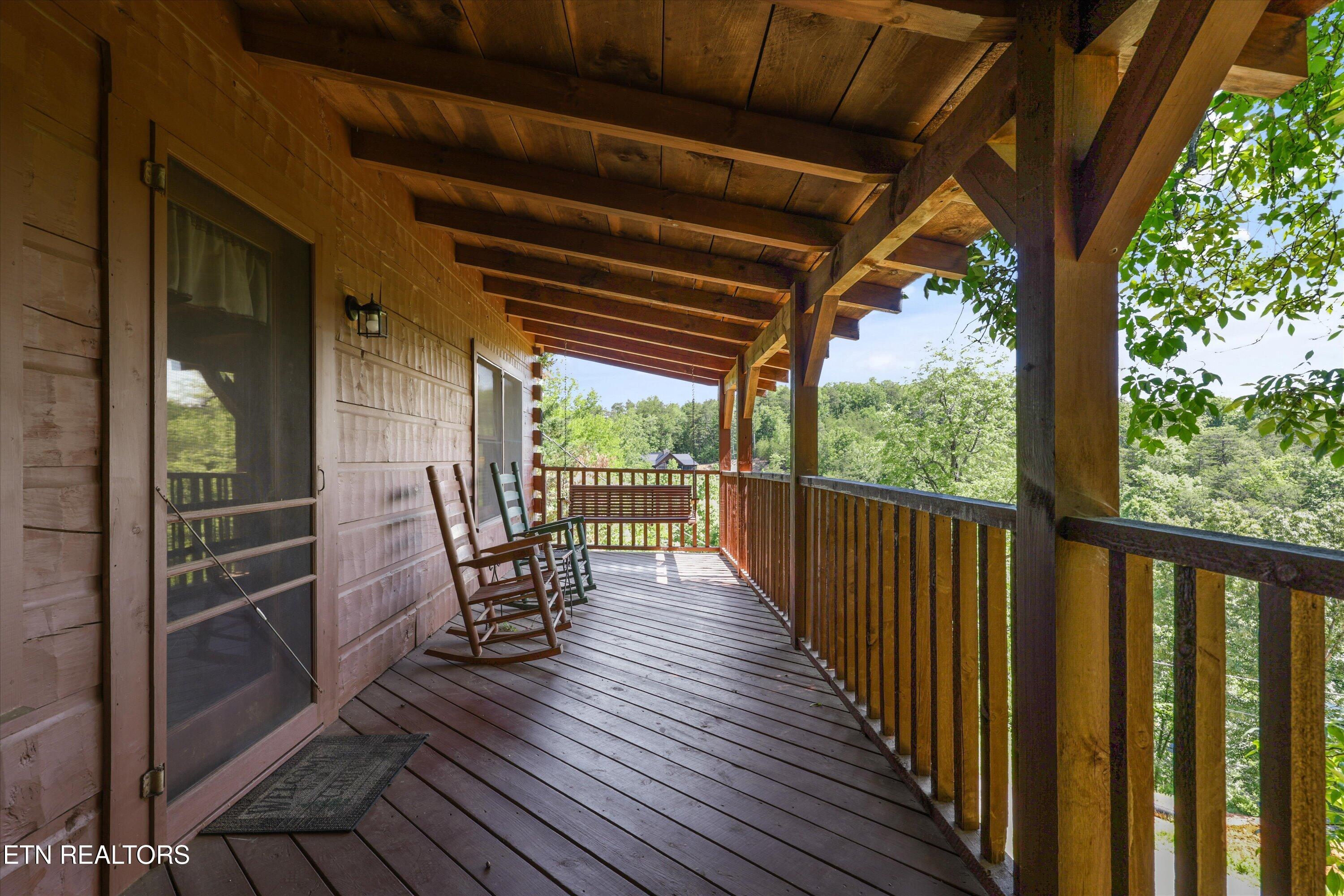 1086 Sharp Hollow Road Sevierville TN 37862