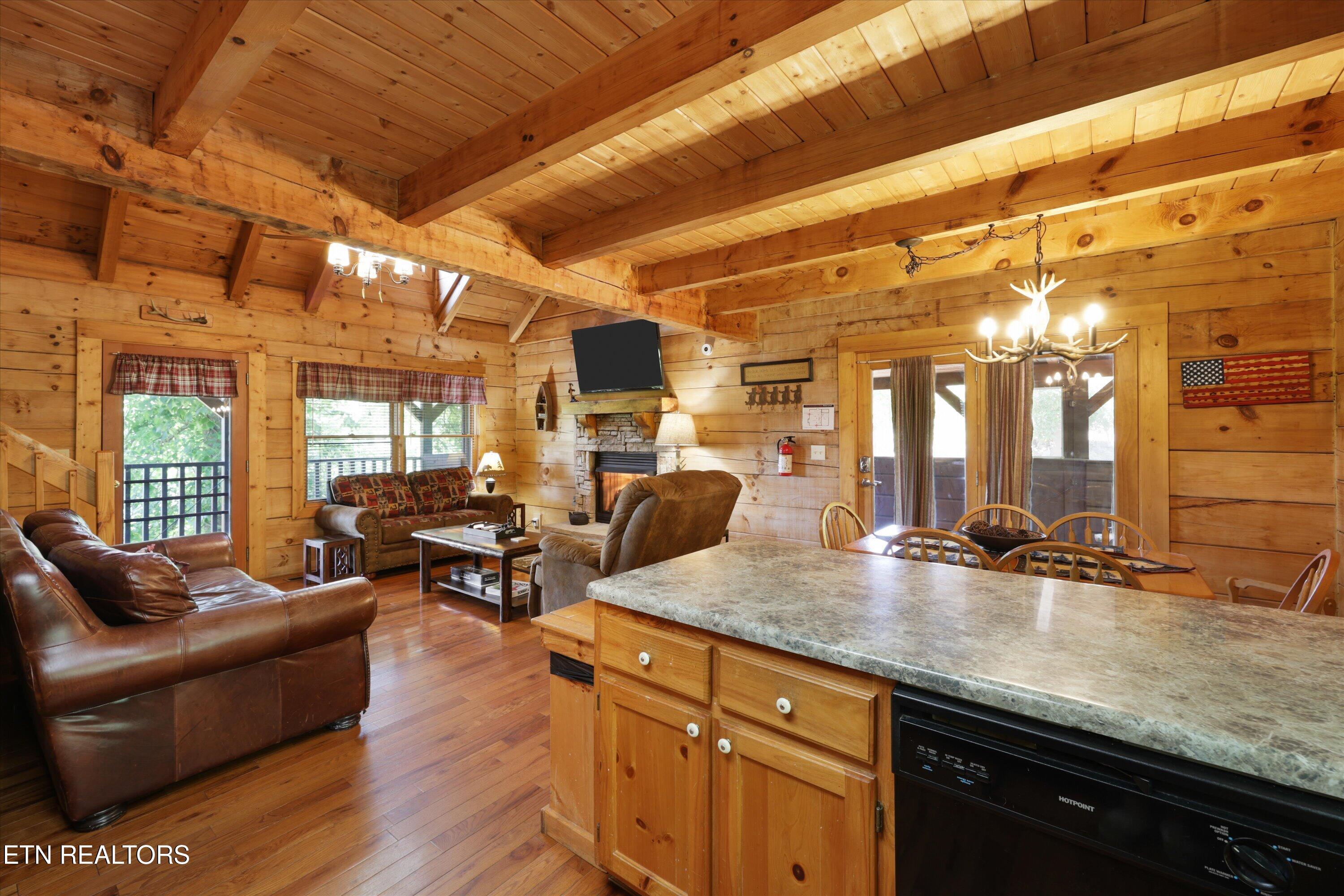 1086 Sharp Hollow Road Sevierville TN 37862