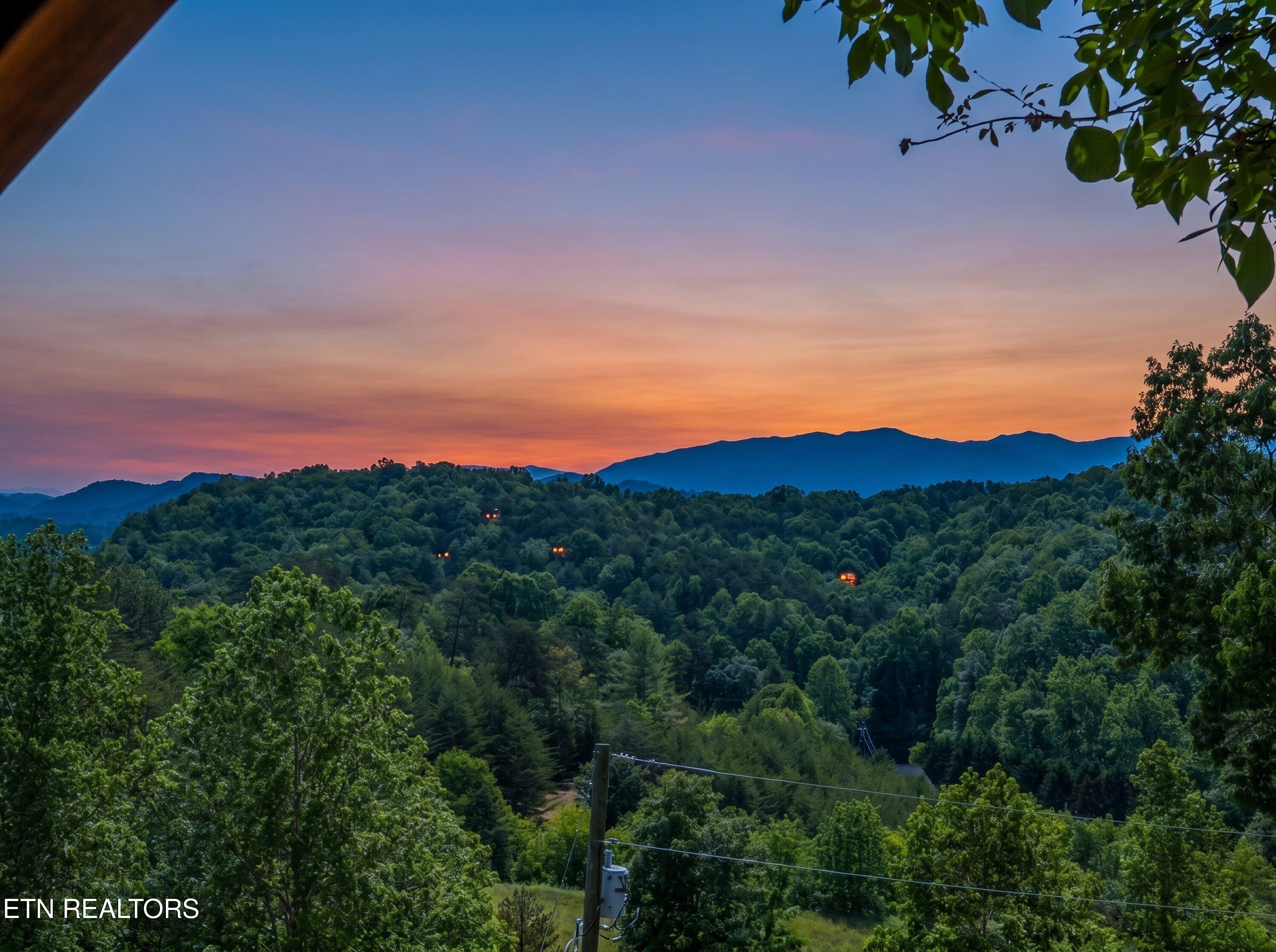 1086 Sharp Hollow Road Sevierville TN 37862