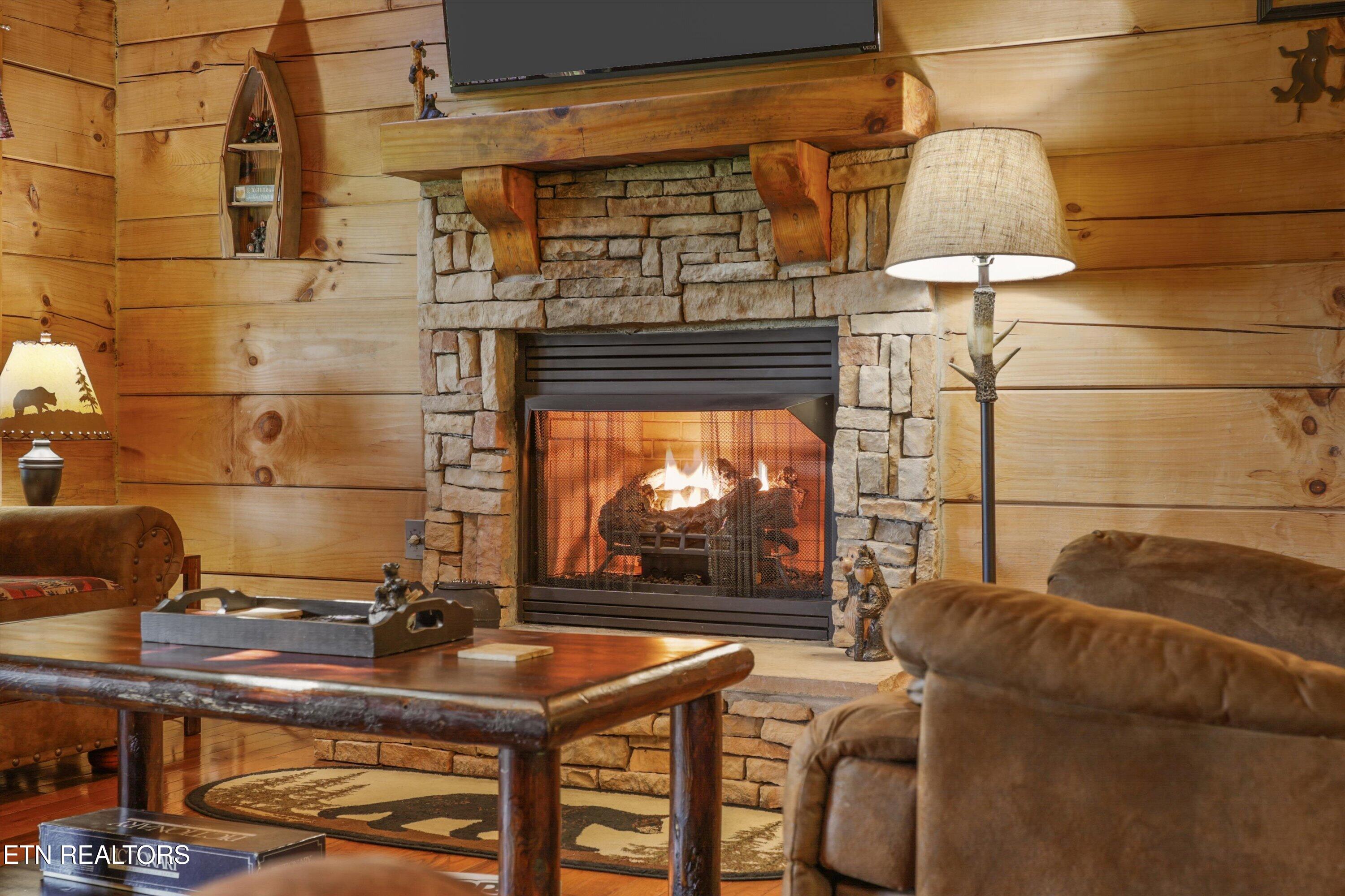 1086 Sharp Hollow Road Sevierville TN 37862