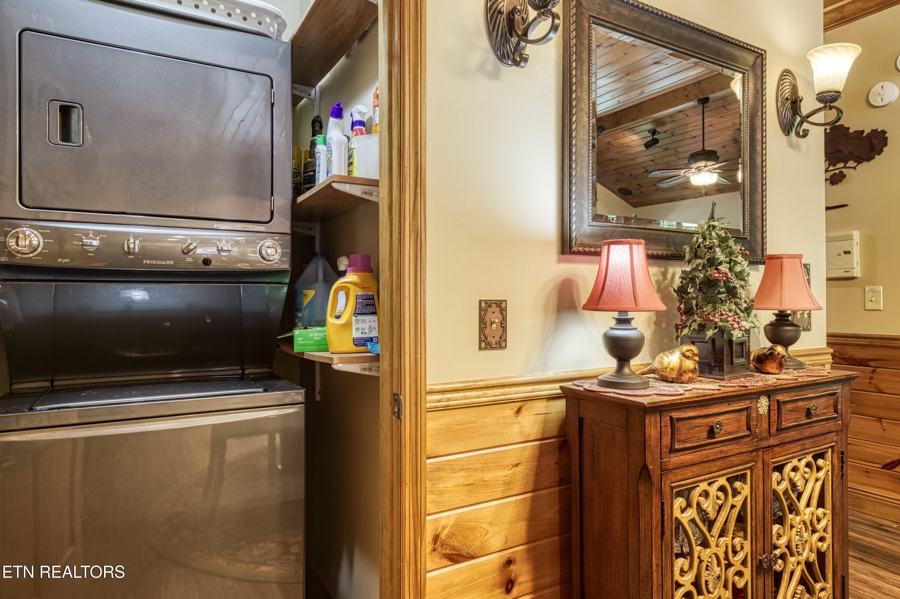 726 Plantation Drive Pigeon Forge TN 37863