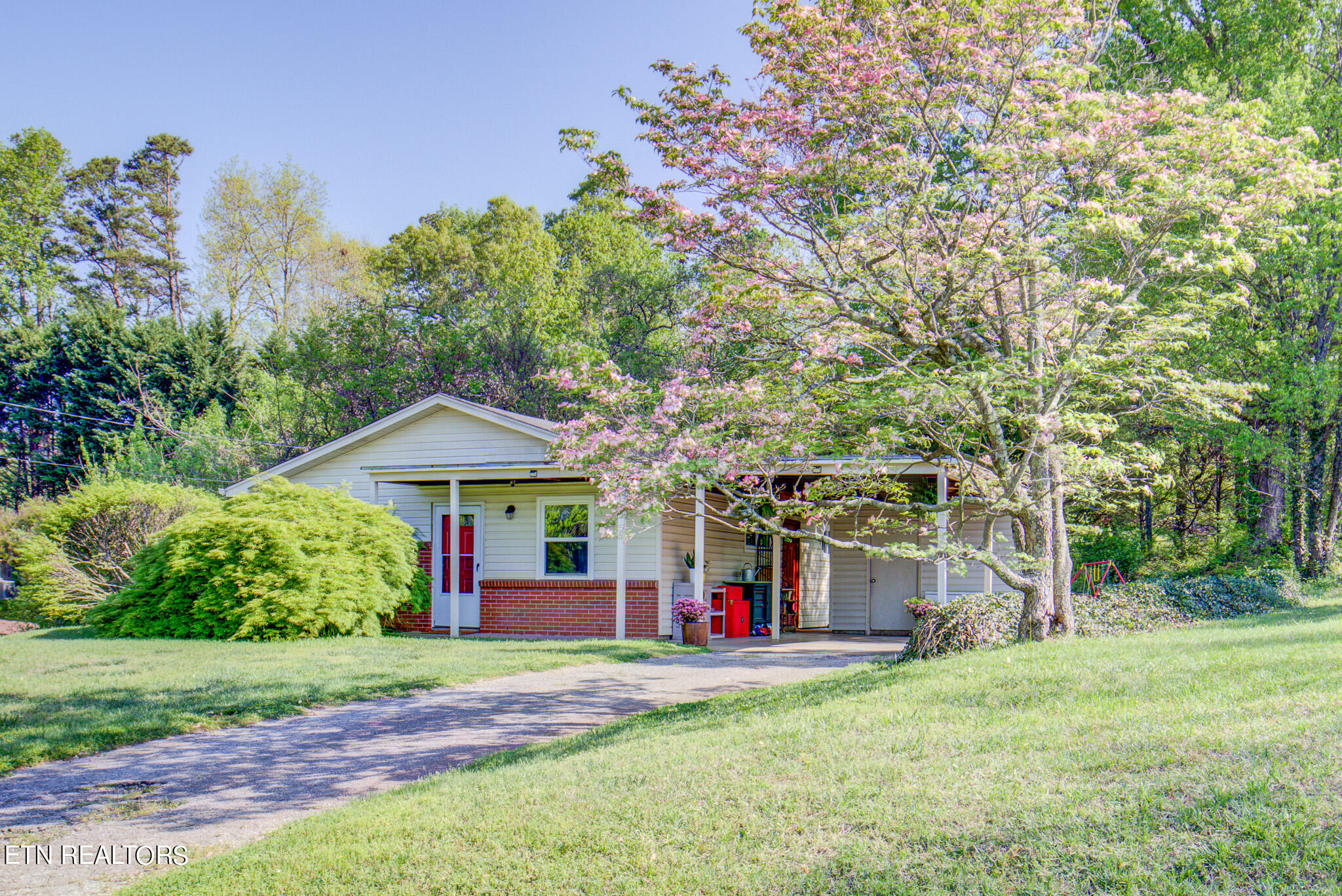 1512 Wandering Road Knoxville TN 37912