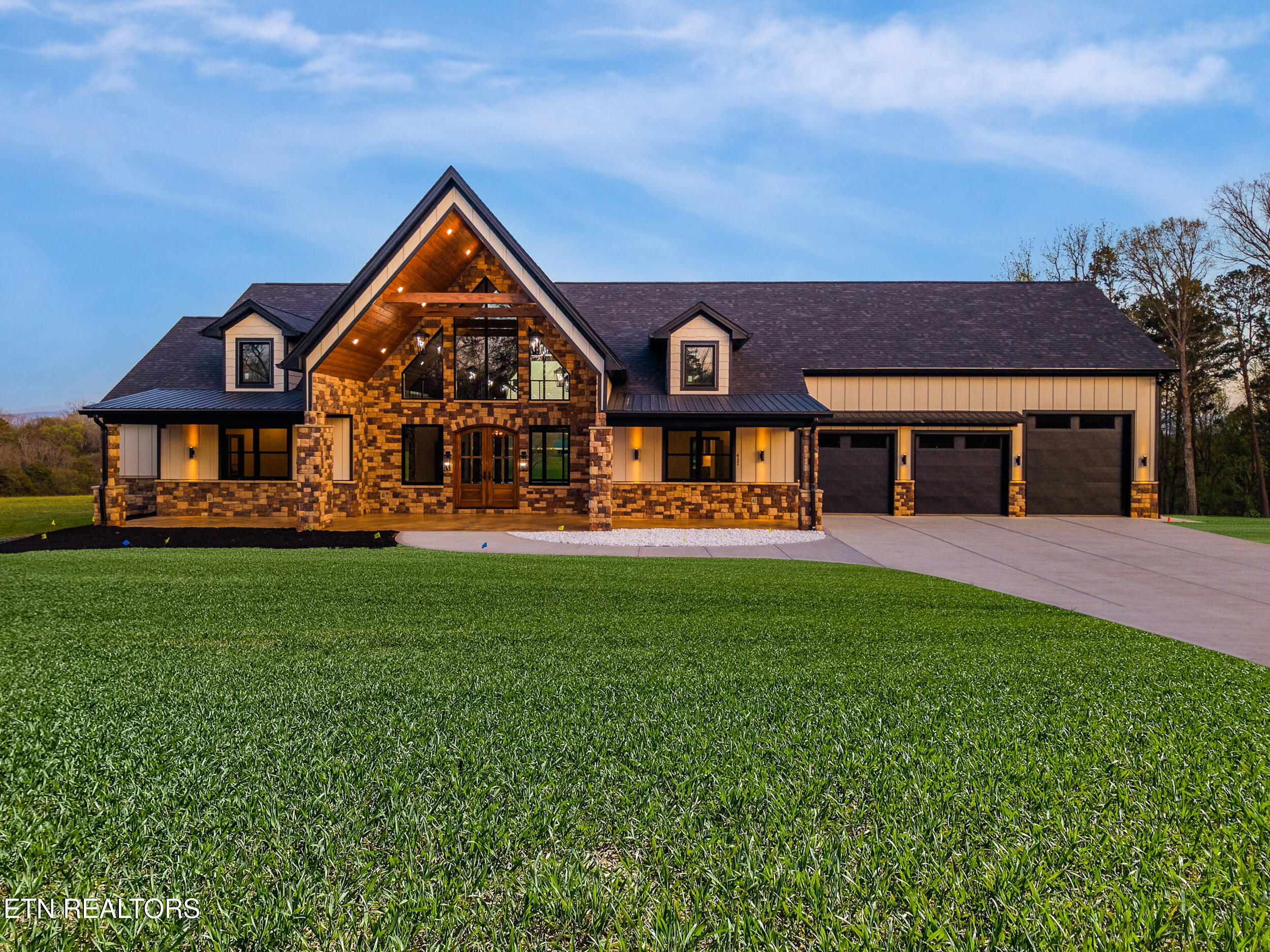 411 Meadow Road Greenback TN 37742