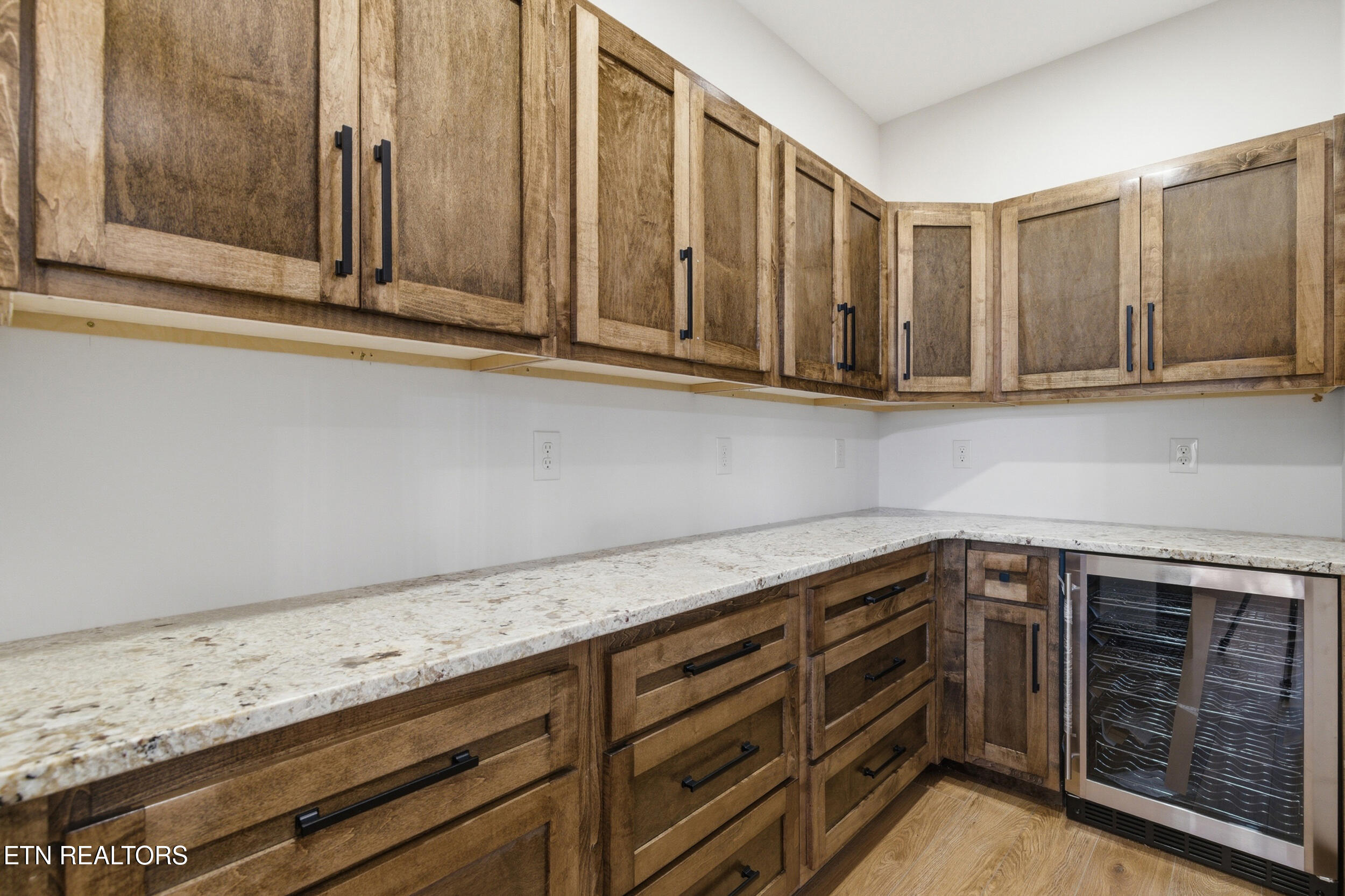 411 Meadow Road Greenback TN 37742