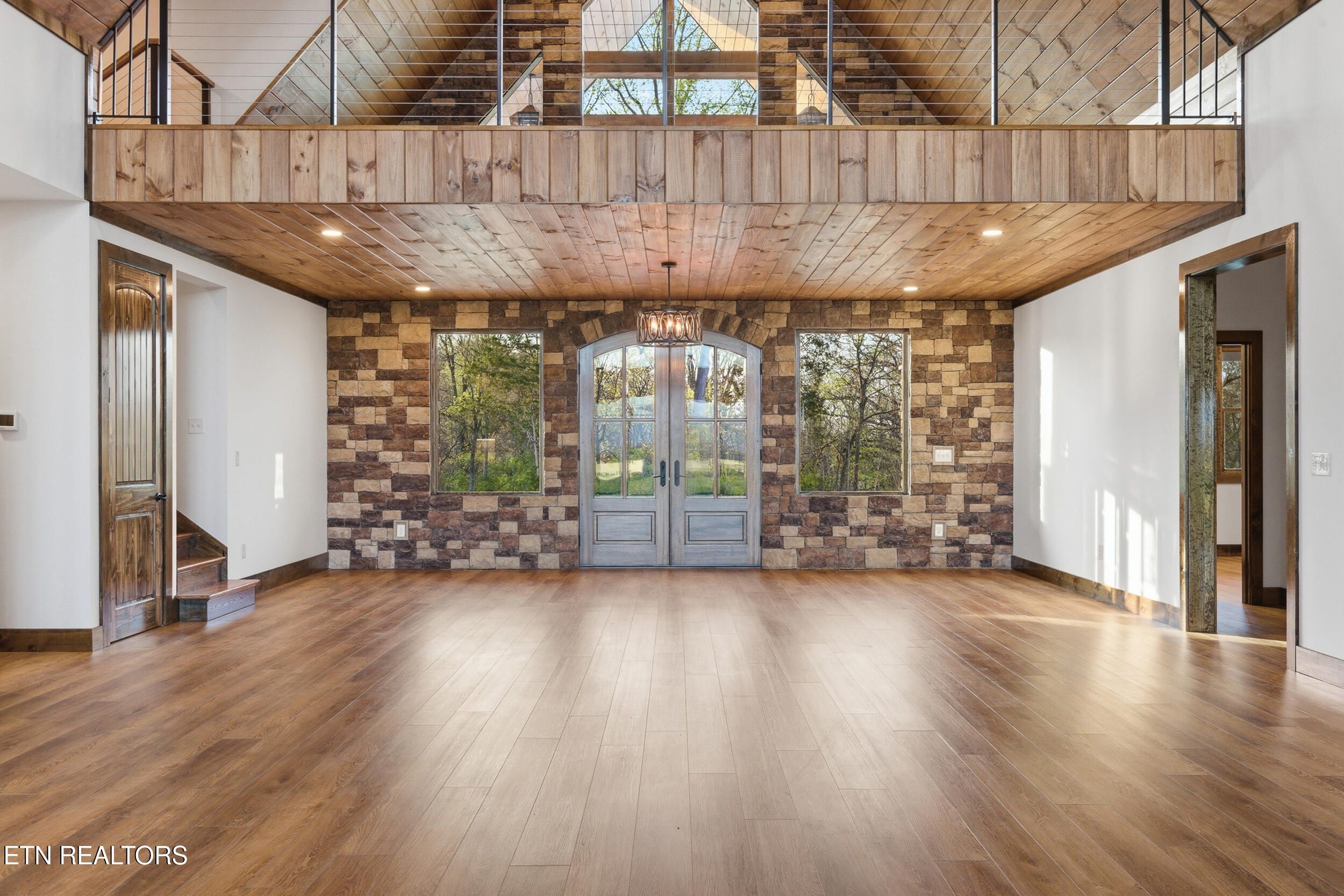 411 Meadow Road Greenback TN 37742